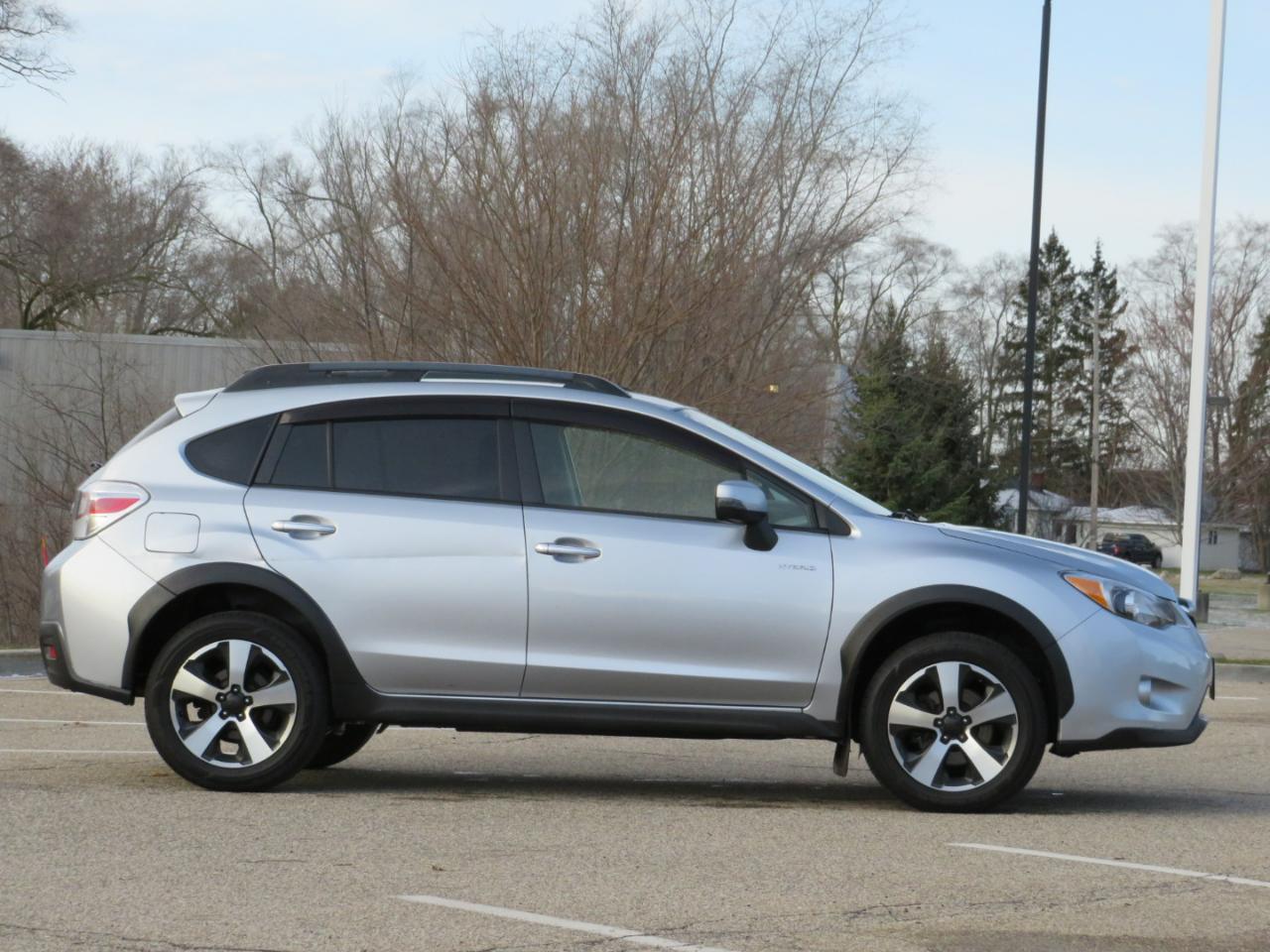 Subaru XV Crosstrek Hybrid 2.0i 2014
