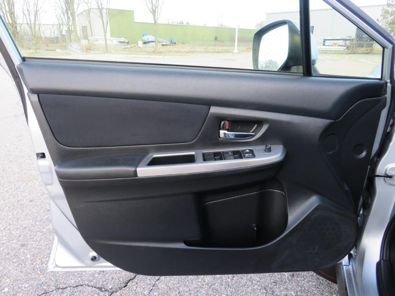 Subaru XV Crosstrek Hybrid 2.0i 2014