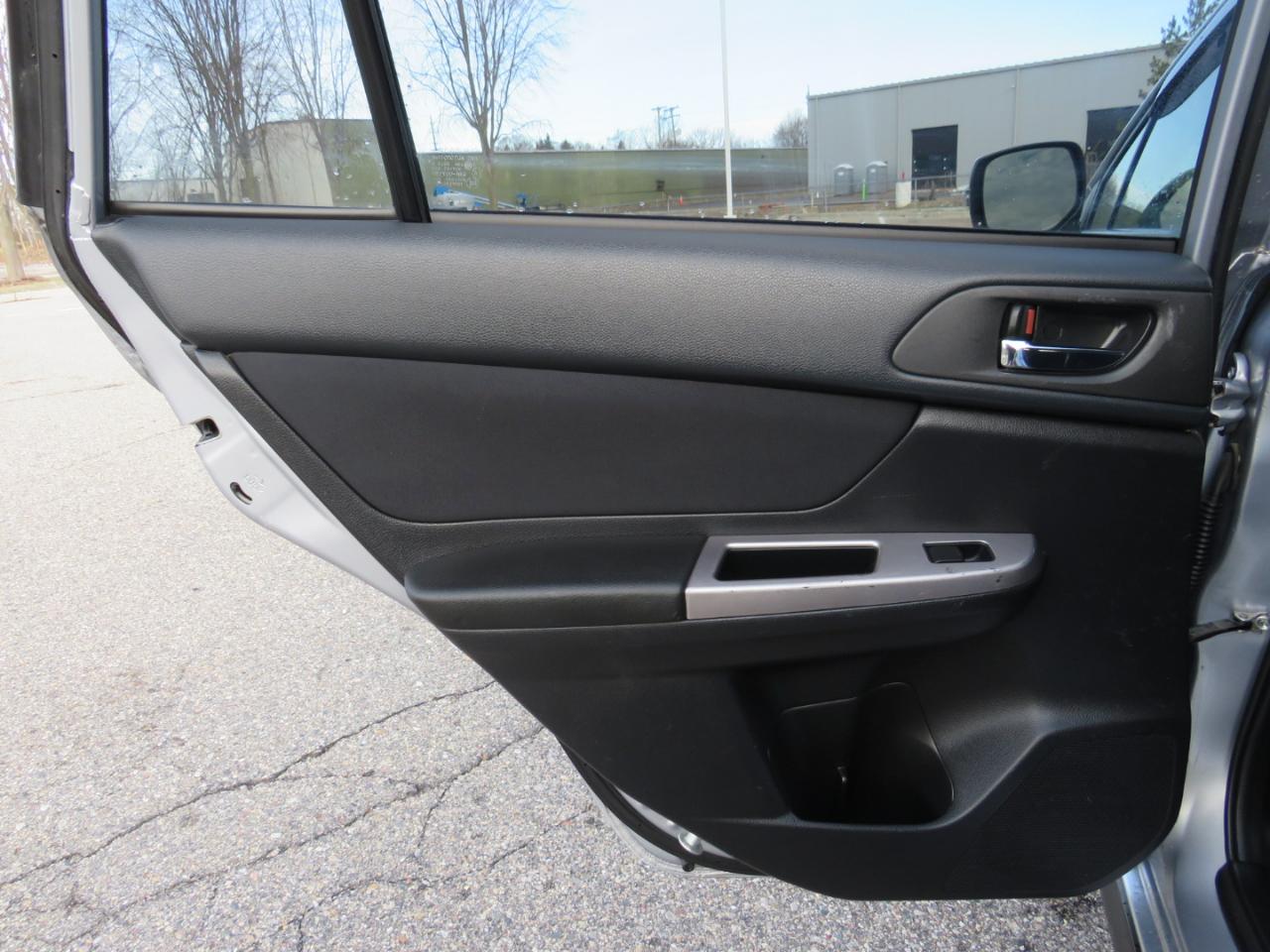 Subaru XV Crosstrek Hybrid 2.0i 2014