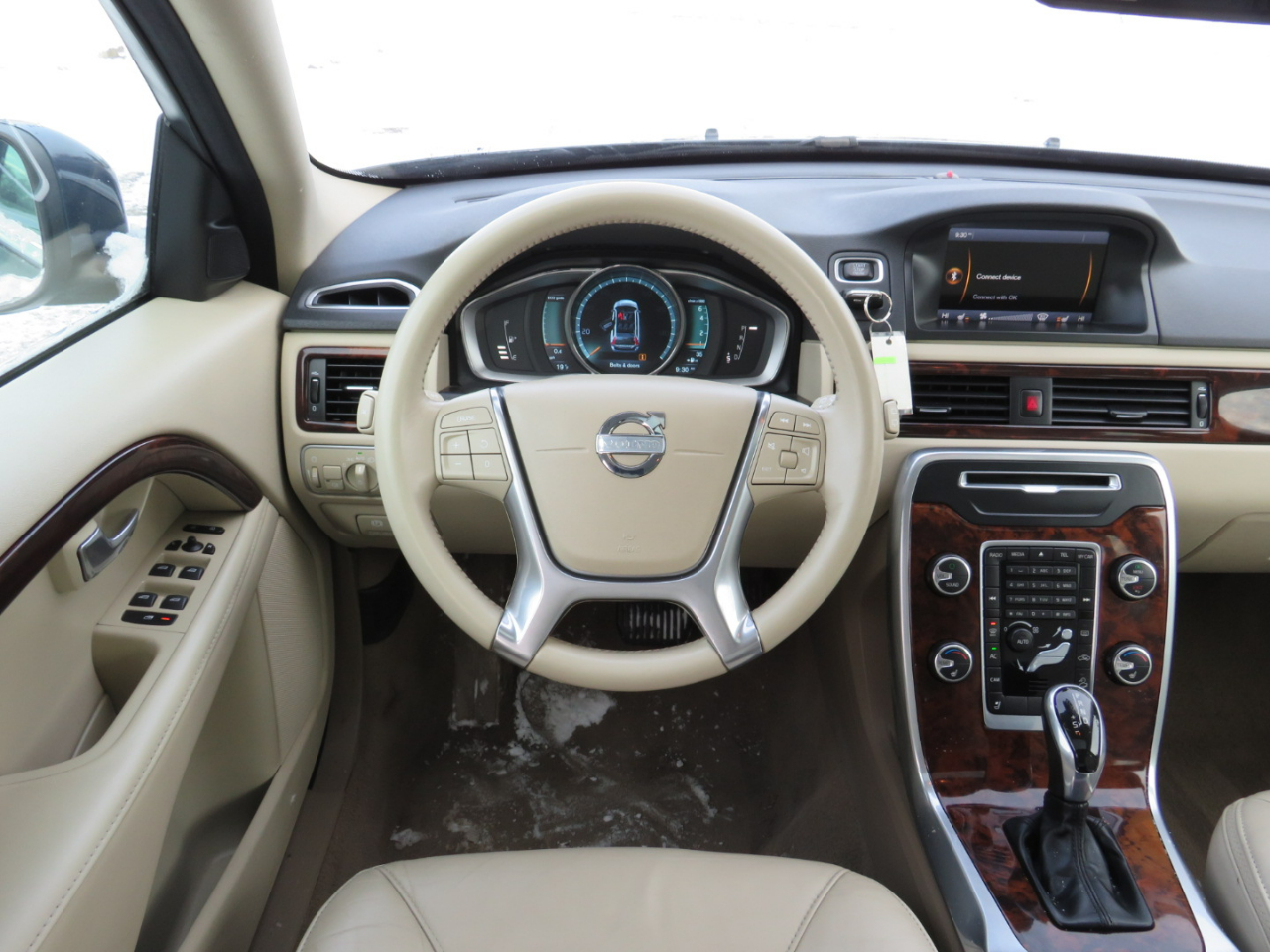 Volvo XC70 3.2 Premier+ 4WD 2015