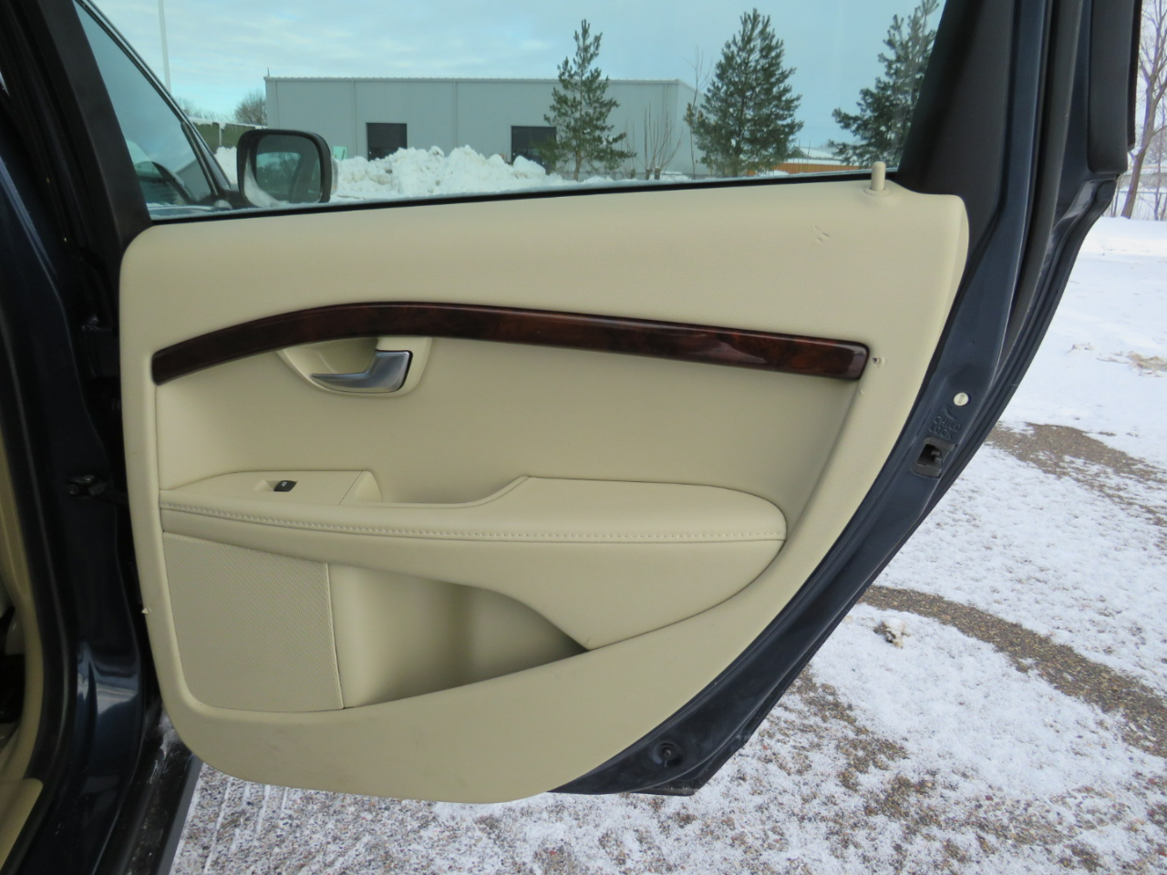 Volvo XC70 3.2 Premier+ 4WD 2015