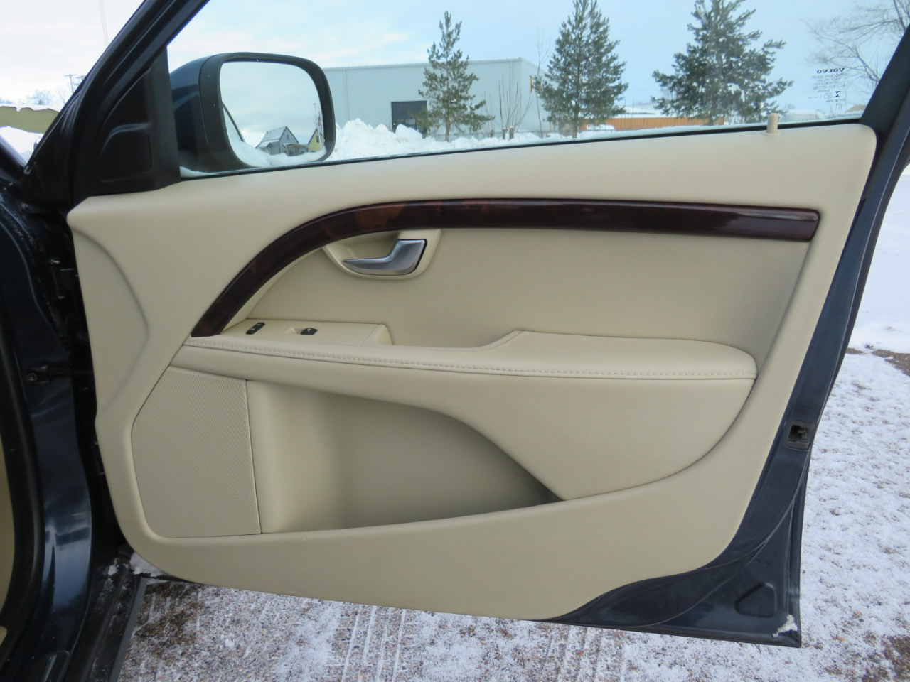 Volvo XC70 3.2 Premier+ 4WD 2015