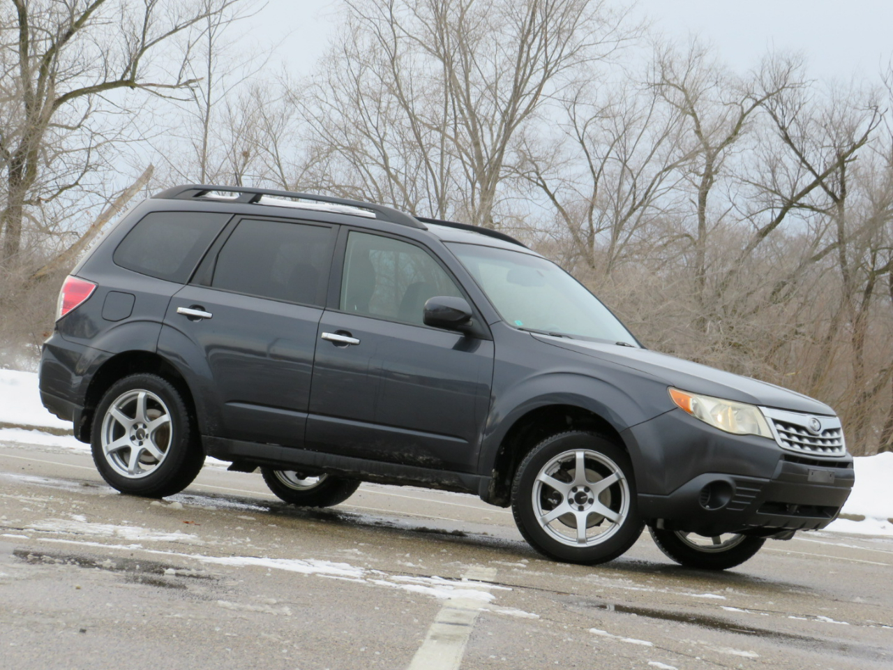 Subaru Forester 2.5X Limited 2012