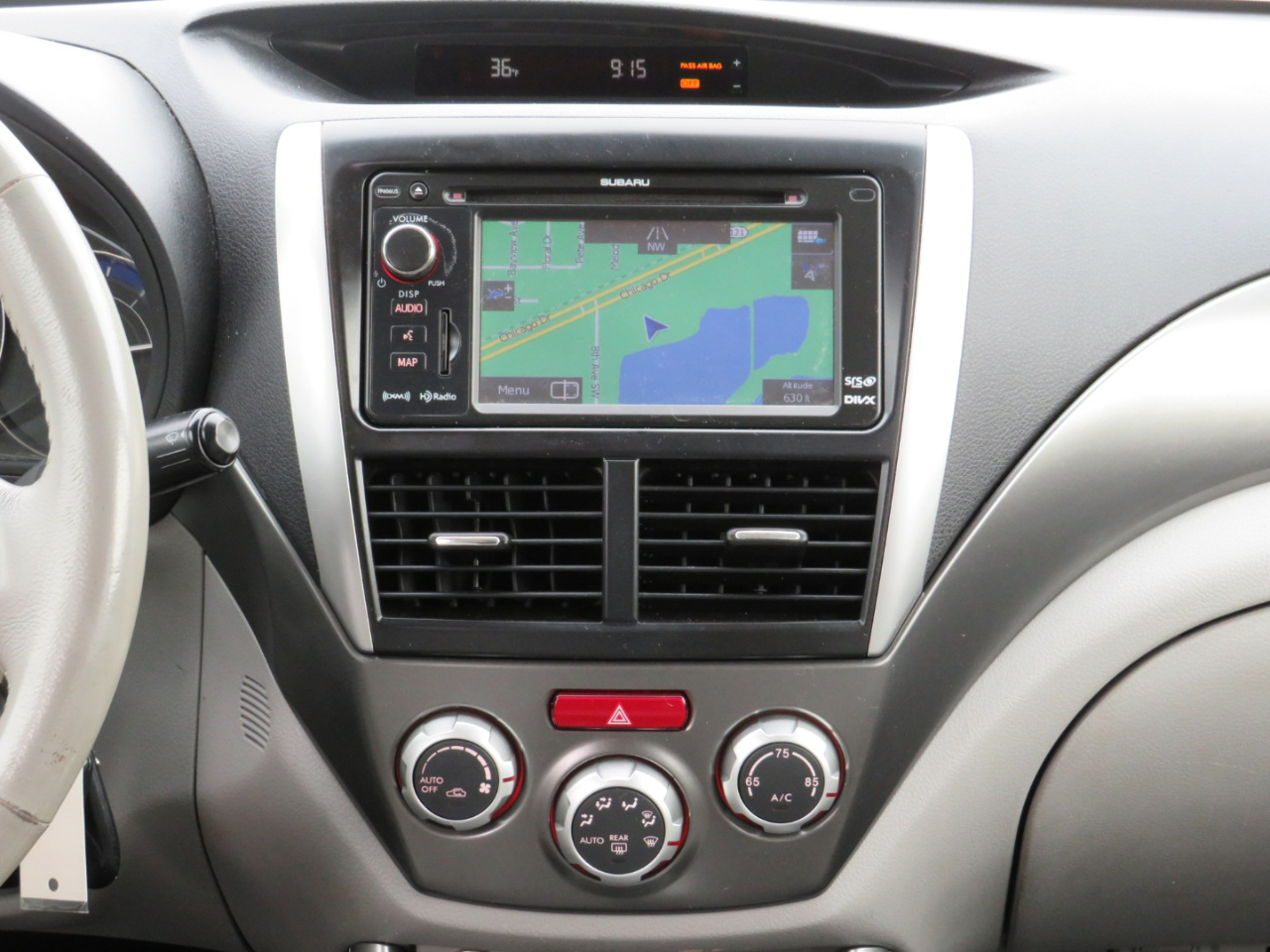 Subaru Forester 2.5X Limited 2012