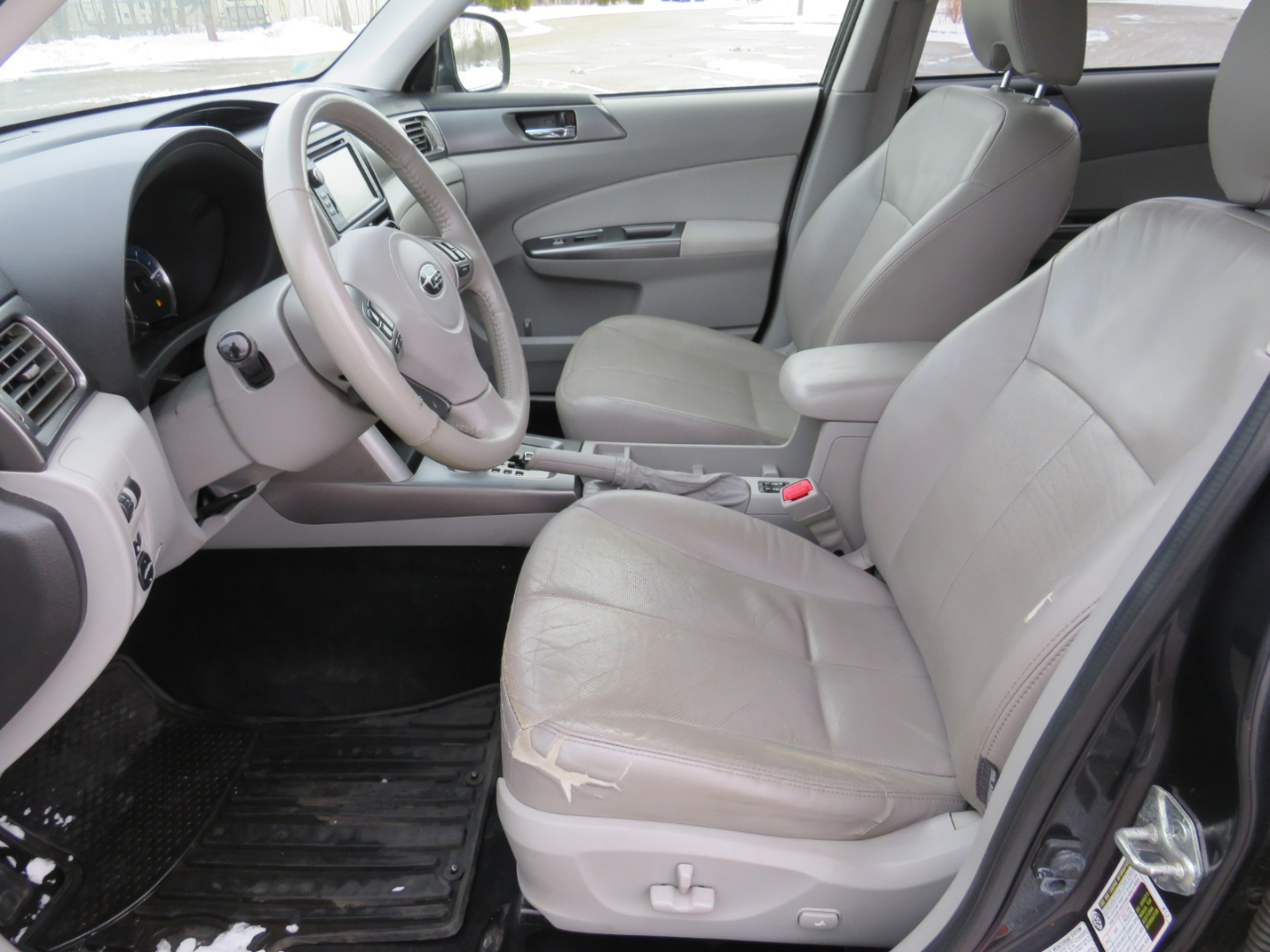 Subaru Forester 2.5X Limited 2012