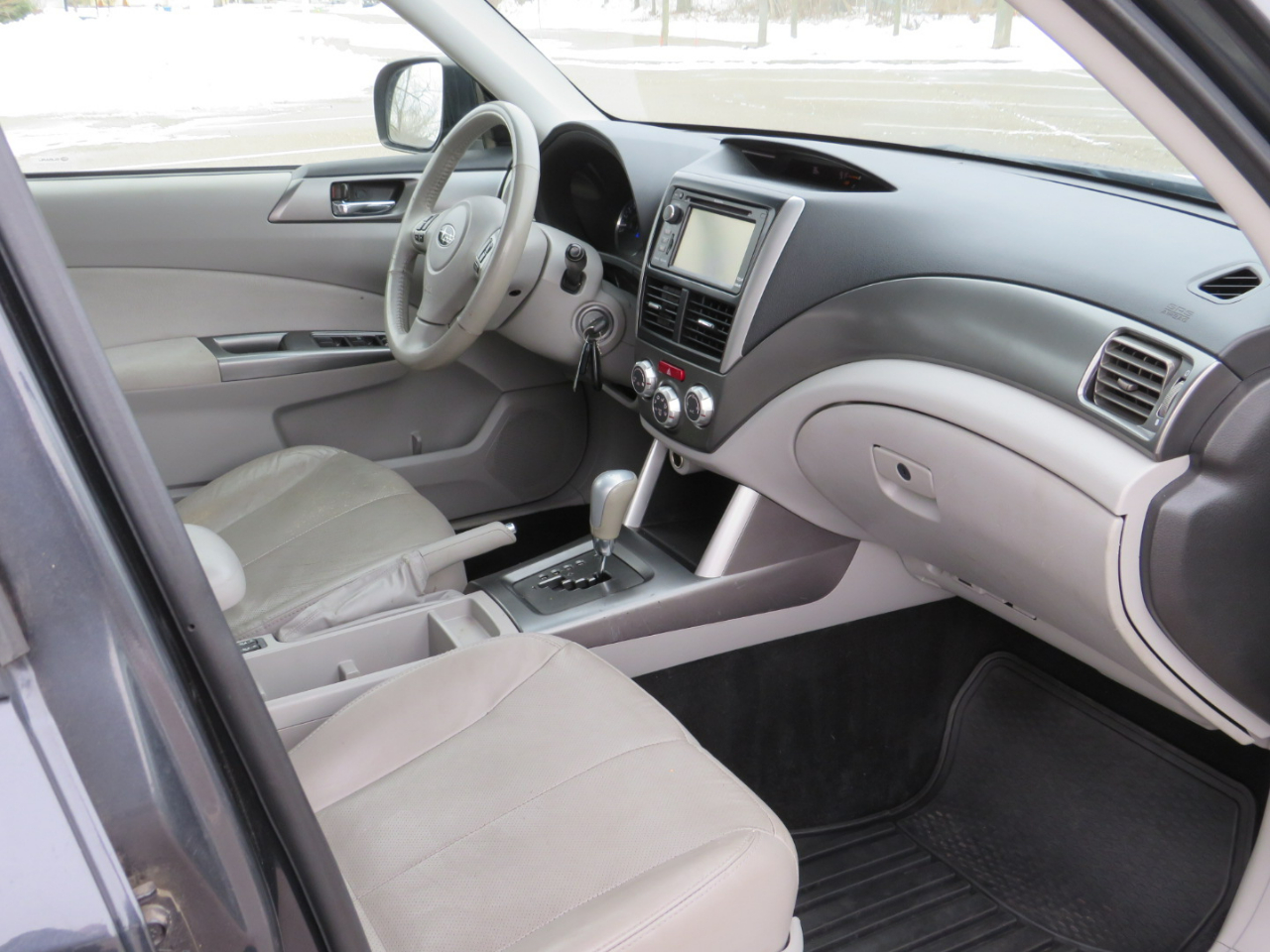 Subaru Forester 2.5X Limited 2012