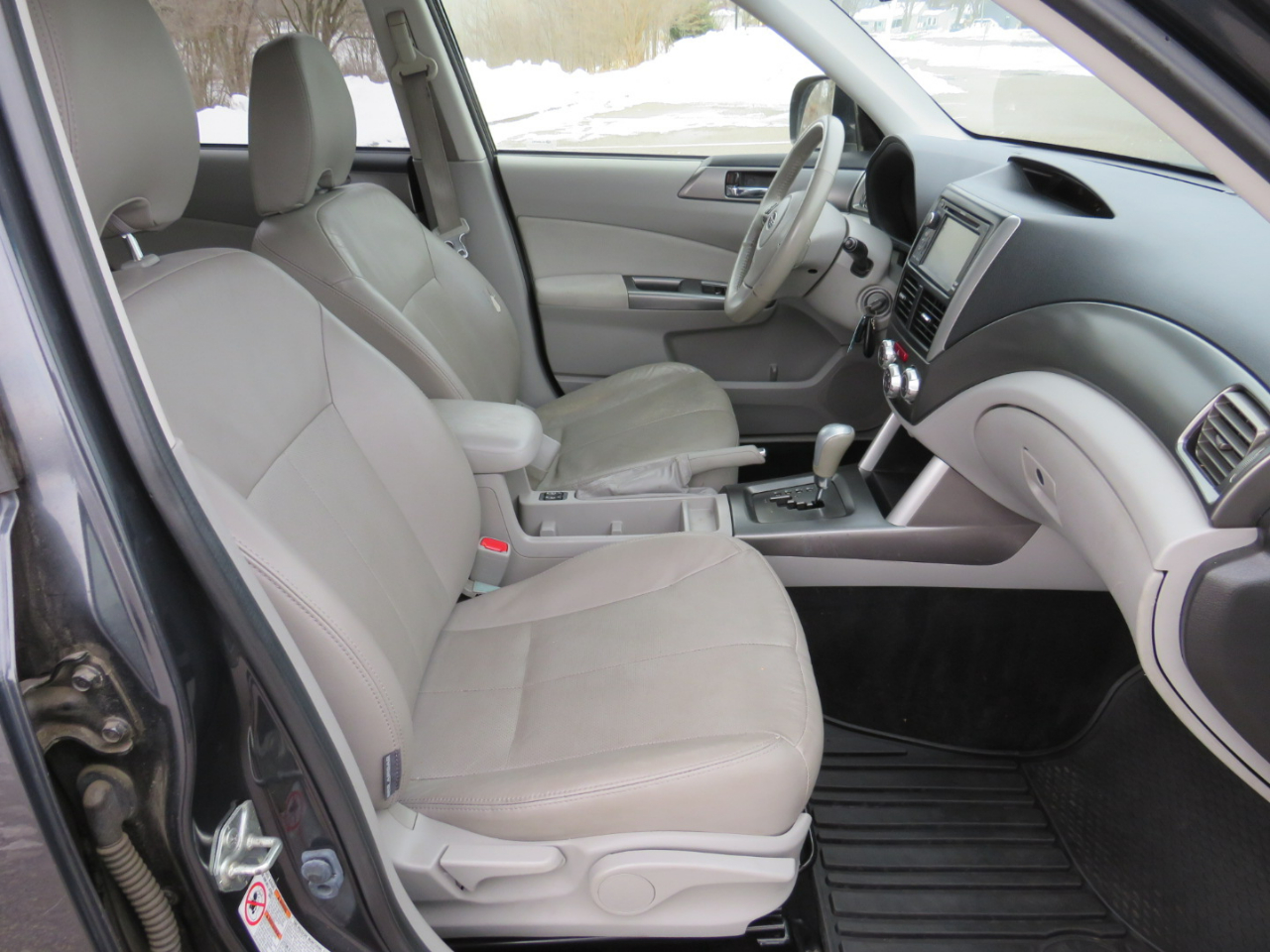 Subaru Forester 2.5X Limited 2012