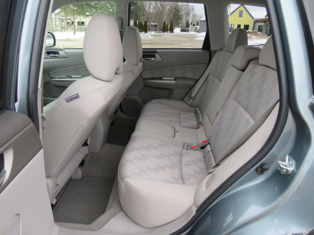 Subaru Forester 2.5X Premium 2010