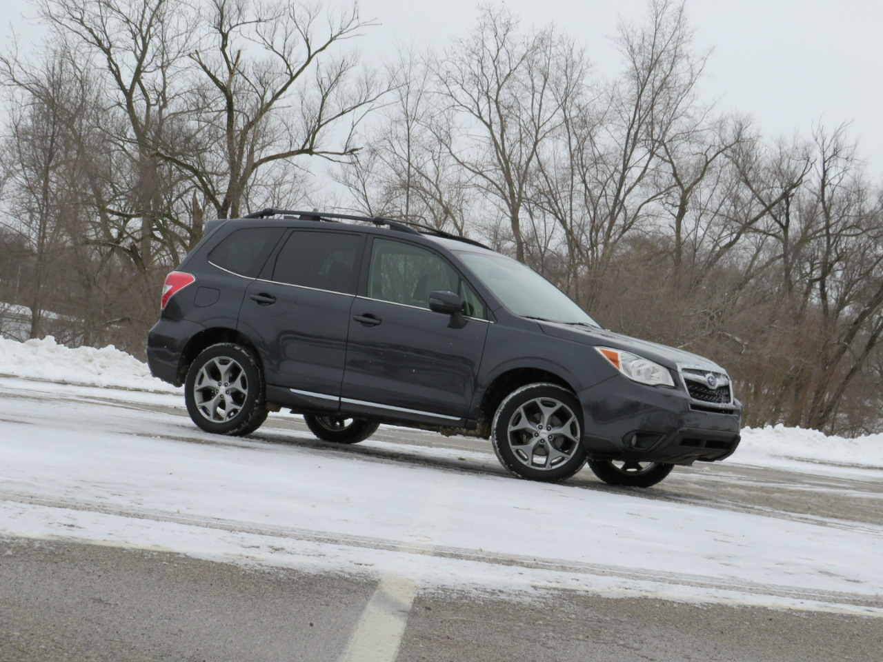 Subaru Forester 2.5i Touring 2016