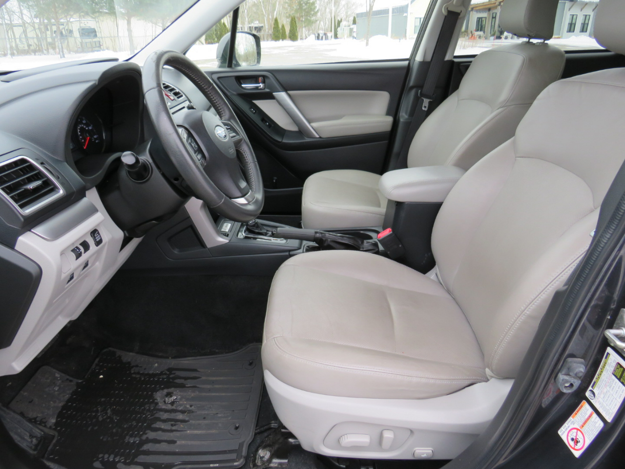 Subaru Forester 2.5i Touring 2016