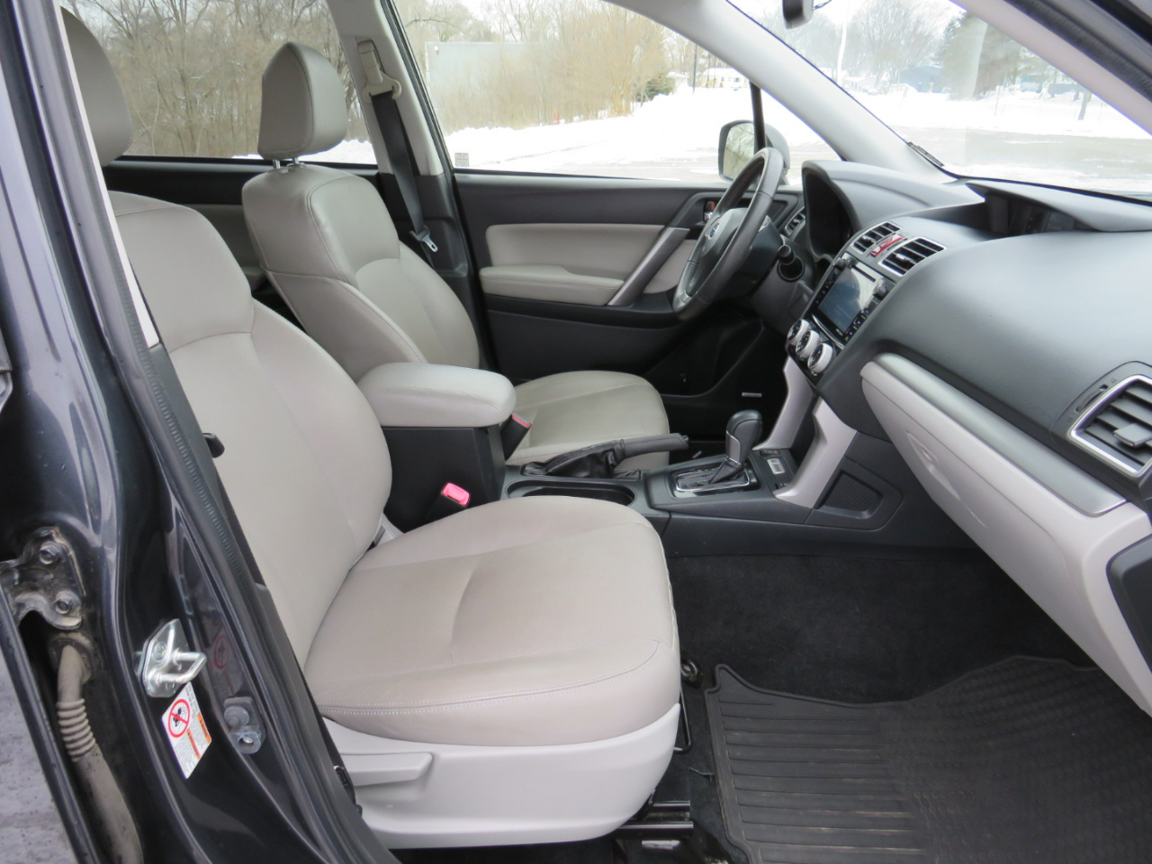 Subaru Forester 2.5i Touring 2016