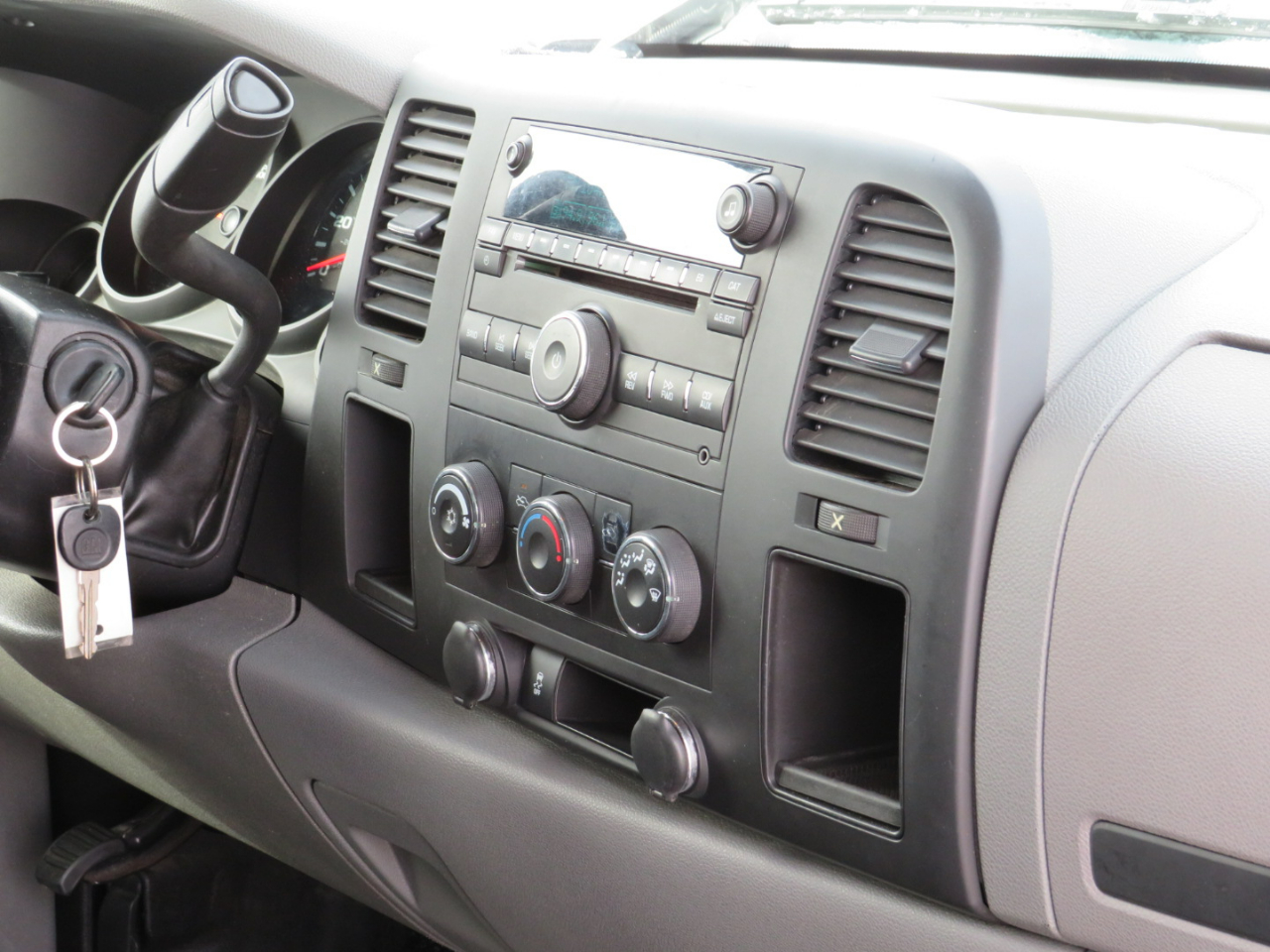 Chevrolet Silverado 1500 Work Truck 2WD 2011