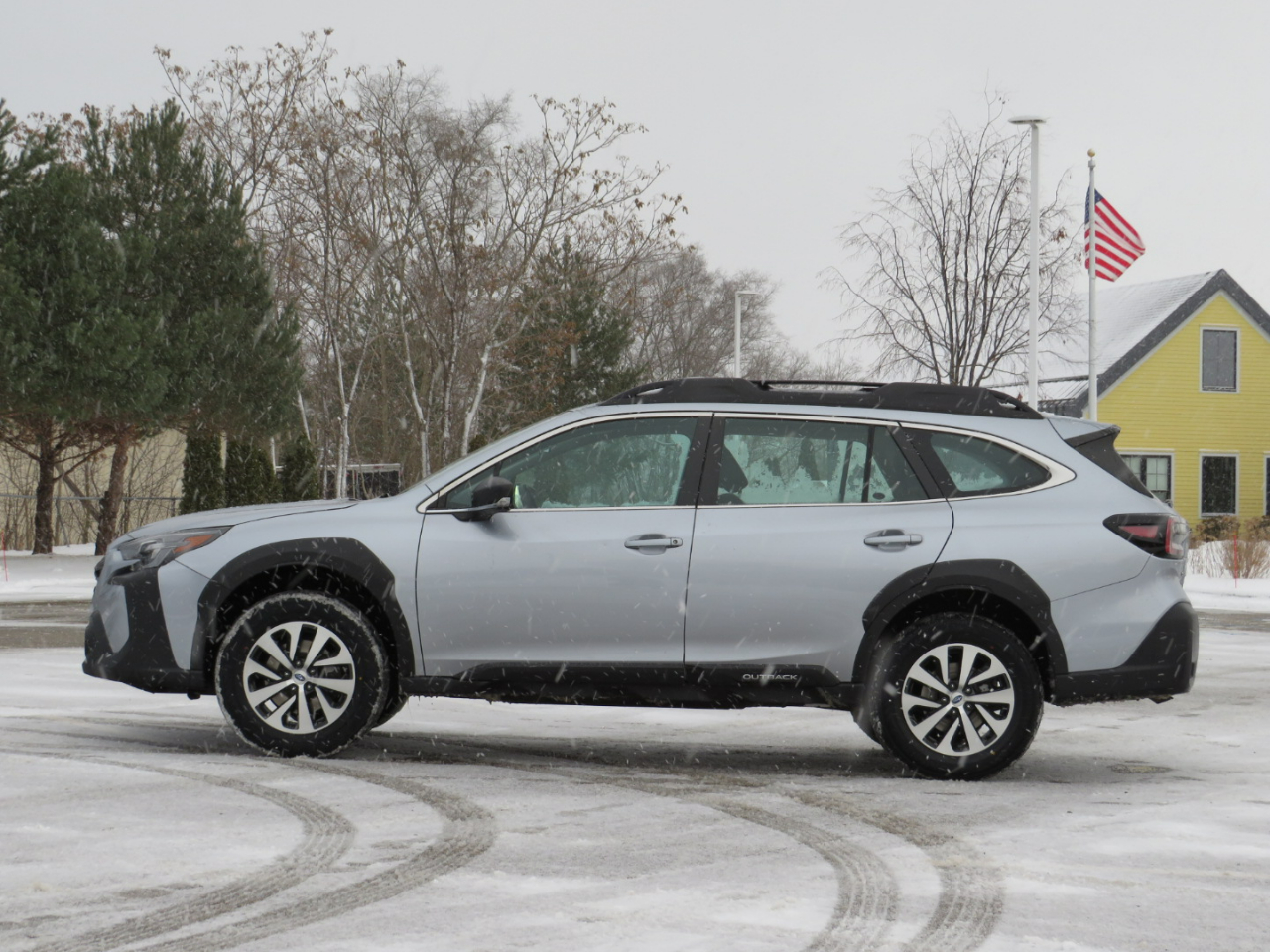 Subaru Outback Base 2023