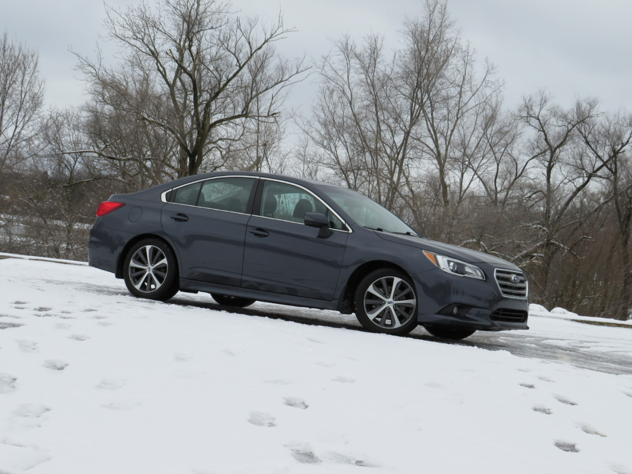 Subaru Legacy 3.6R Limited 2015