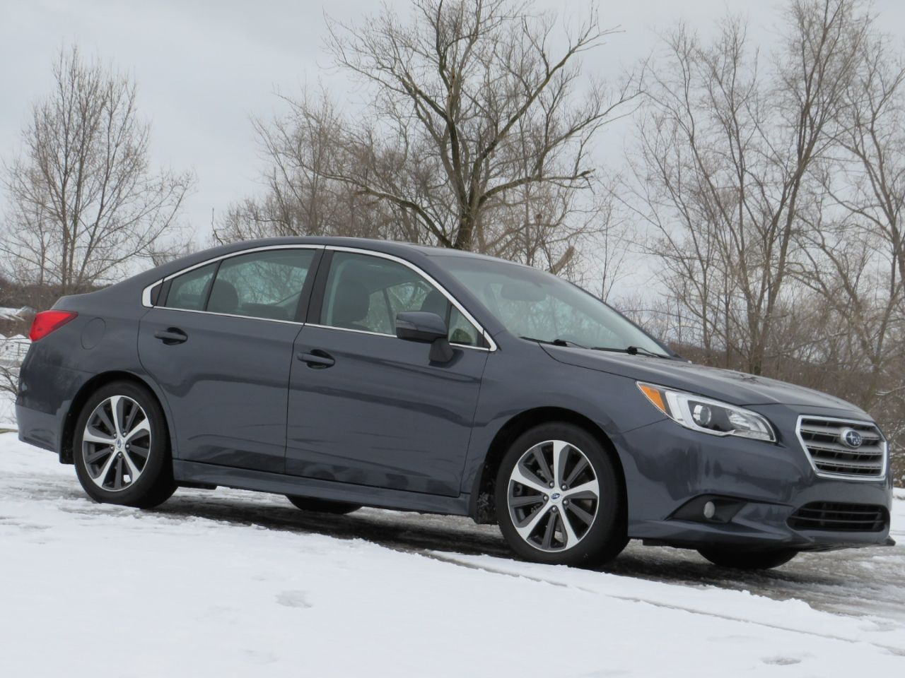 Subaru Legacy 3.6R Limited 2015