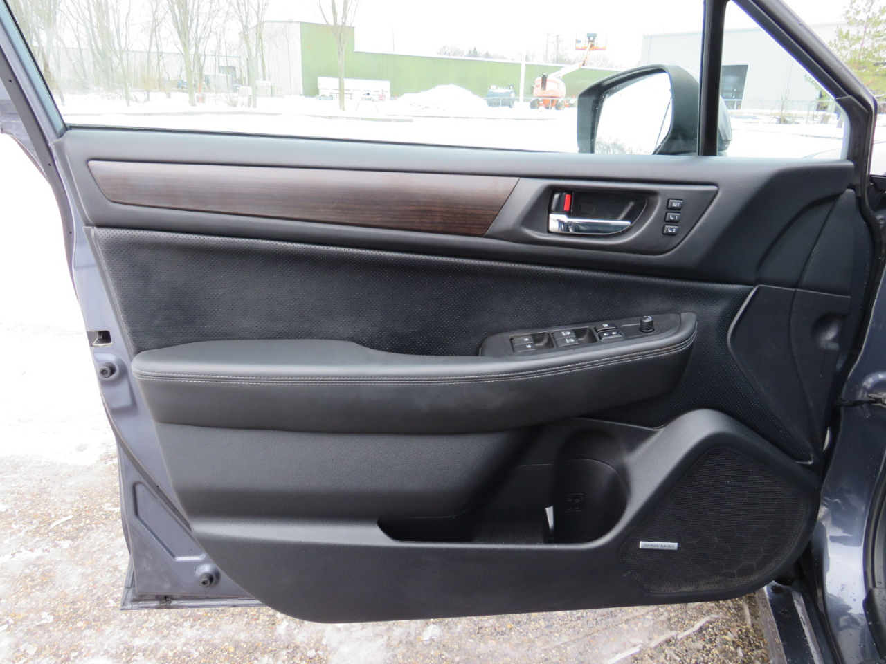 Subaru Legacy 3.6R Limited 2015