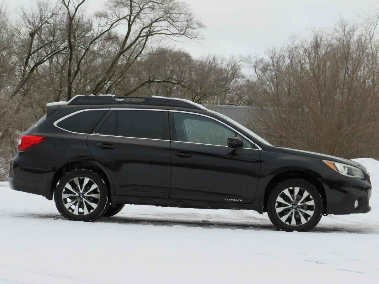 Subaru Outback 2.5i Limited 2015
