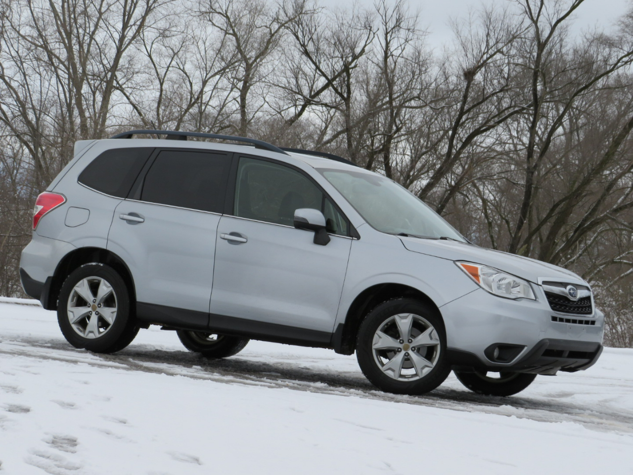Subaru Forester 2.5i Touring 2014