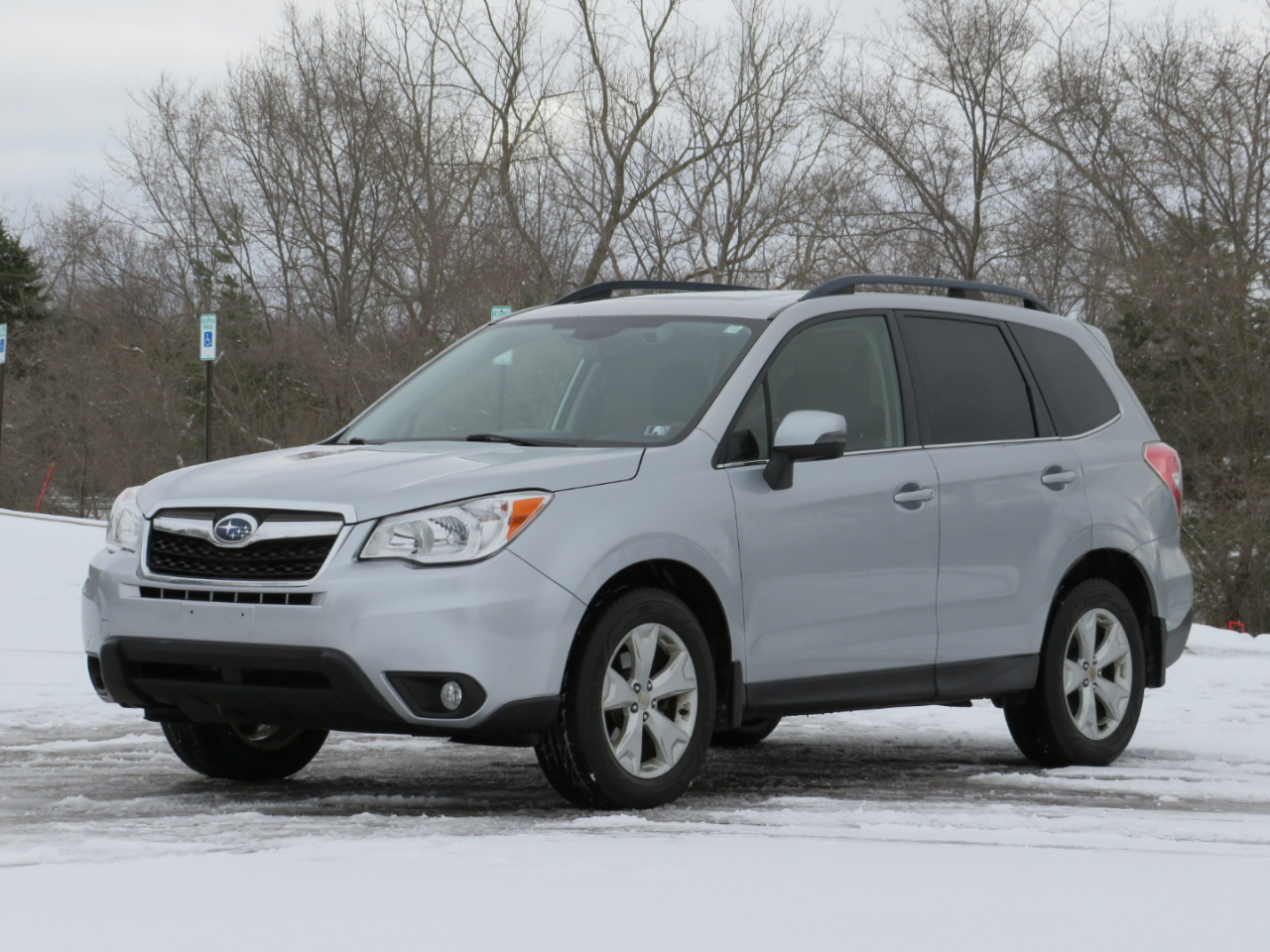 Subaru Forester 2.5i Touring 2014