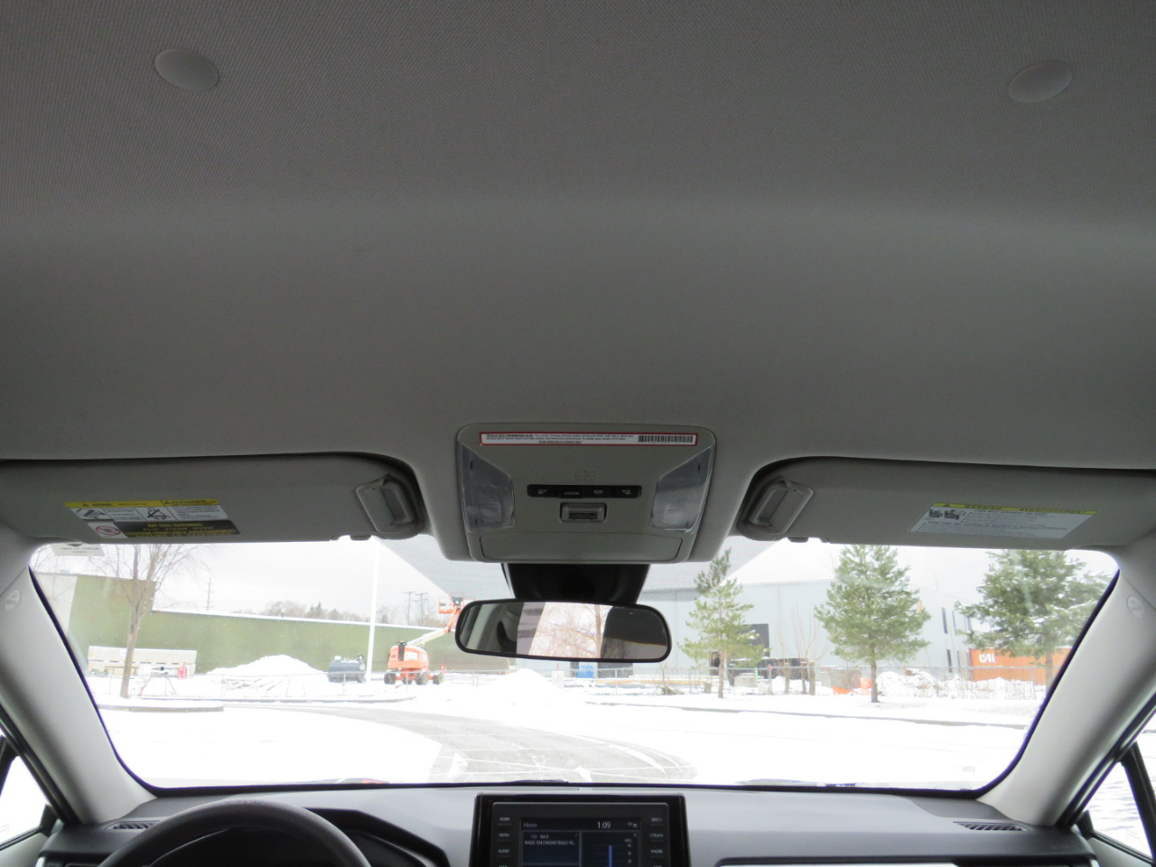 Toyota RAV4 XLE 2021