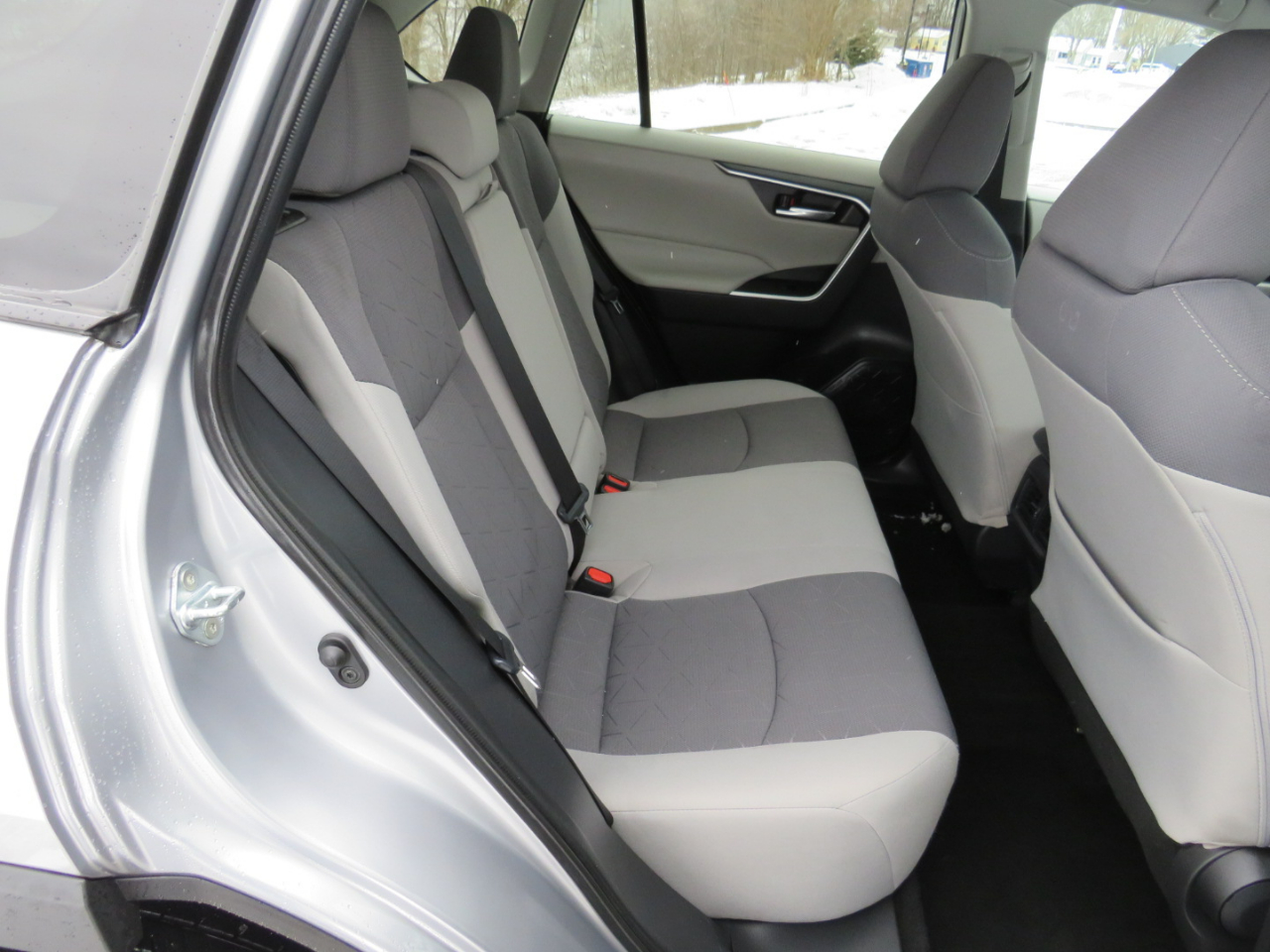 Toyota RAV4 XLE 2021