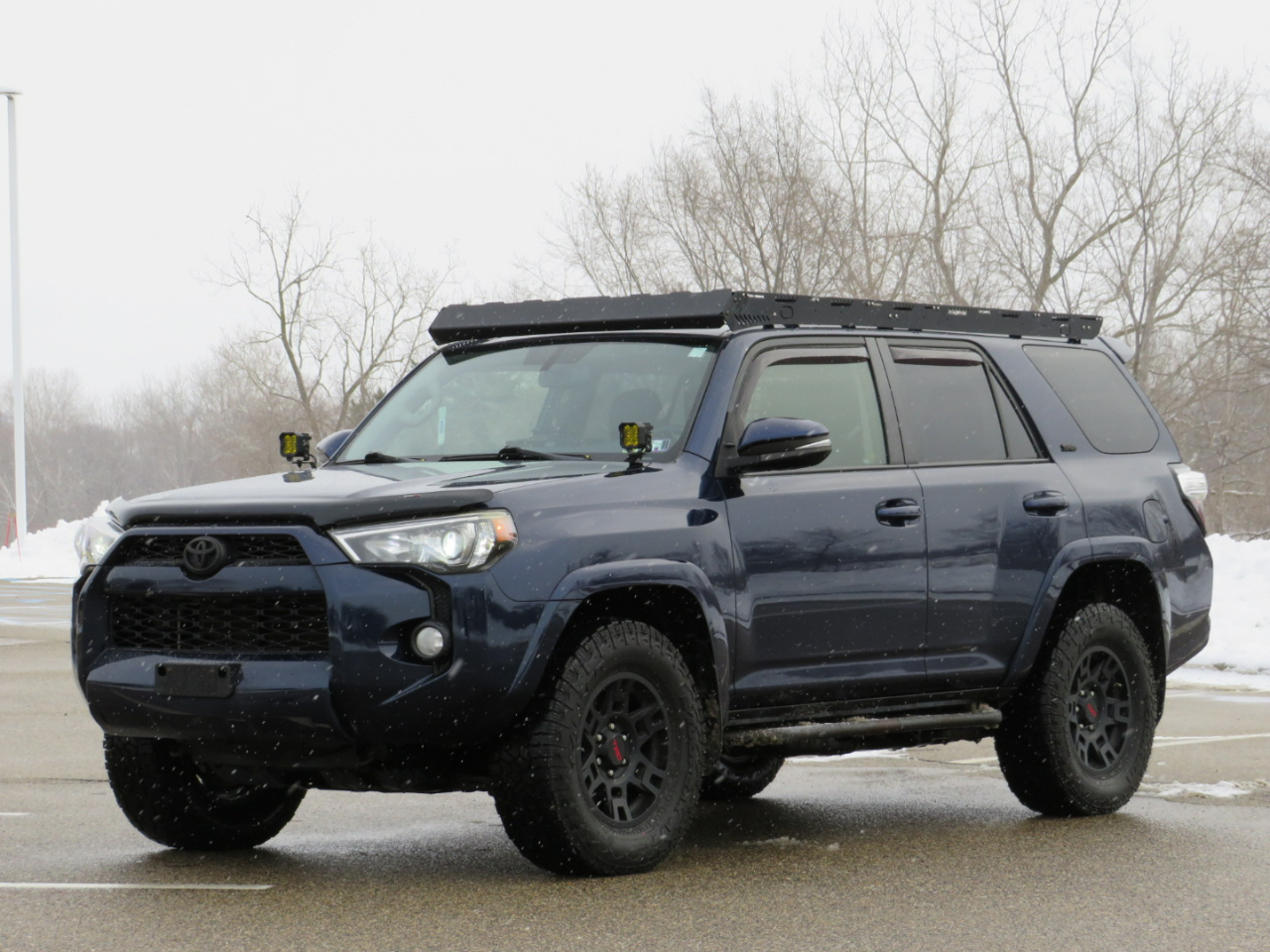 Toyota 4Runner SR5 4WD 2017