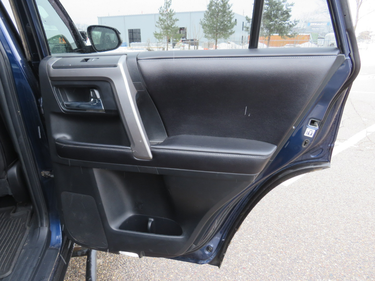 Toyota 4Runner SR5 4WD 2017