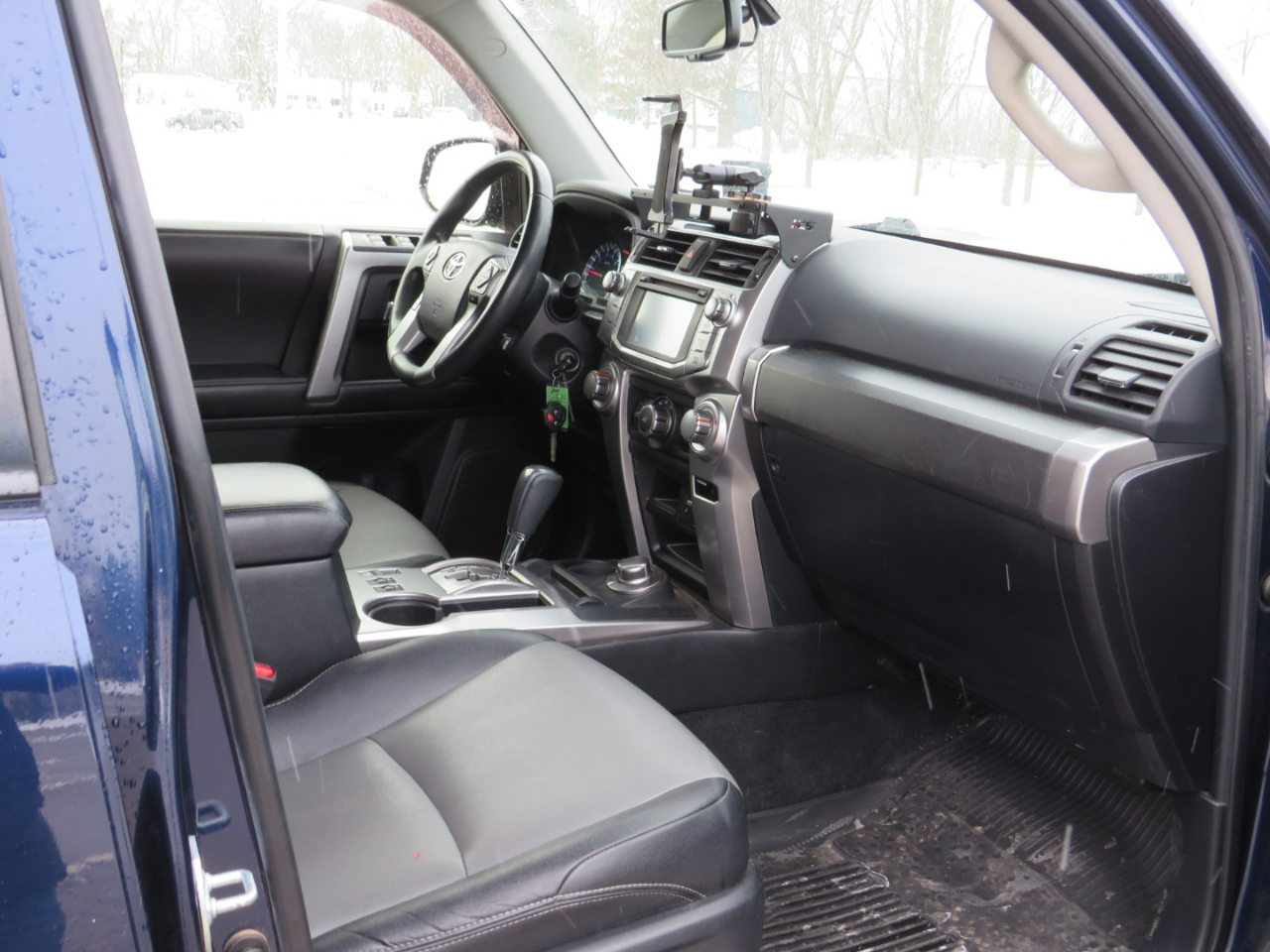 Toyota 4Runner SR5 4WD 2017