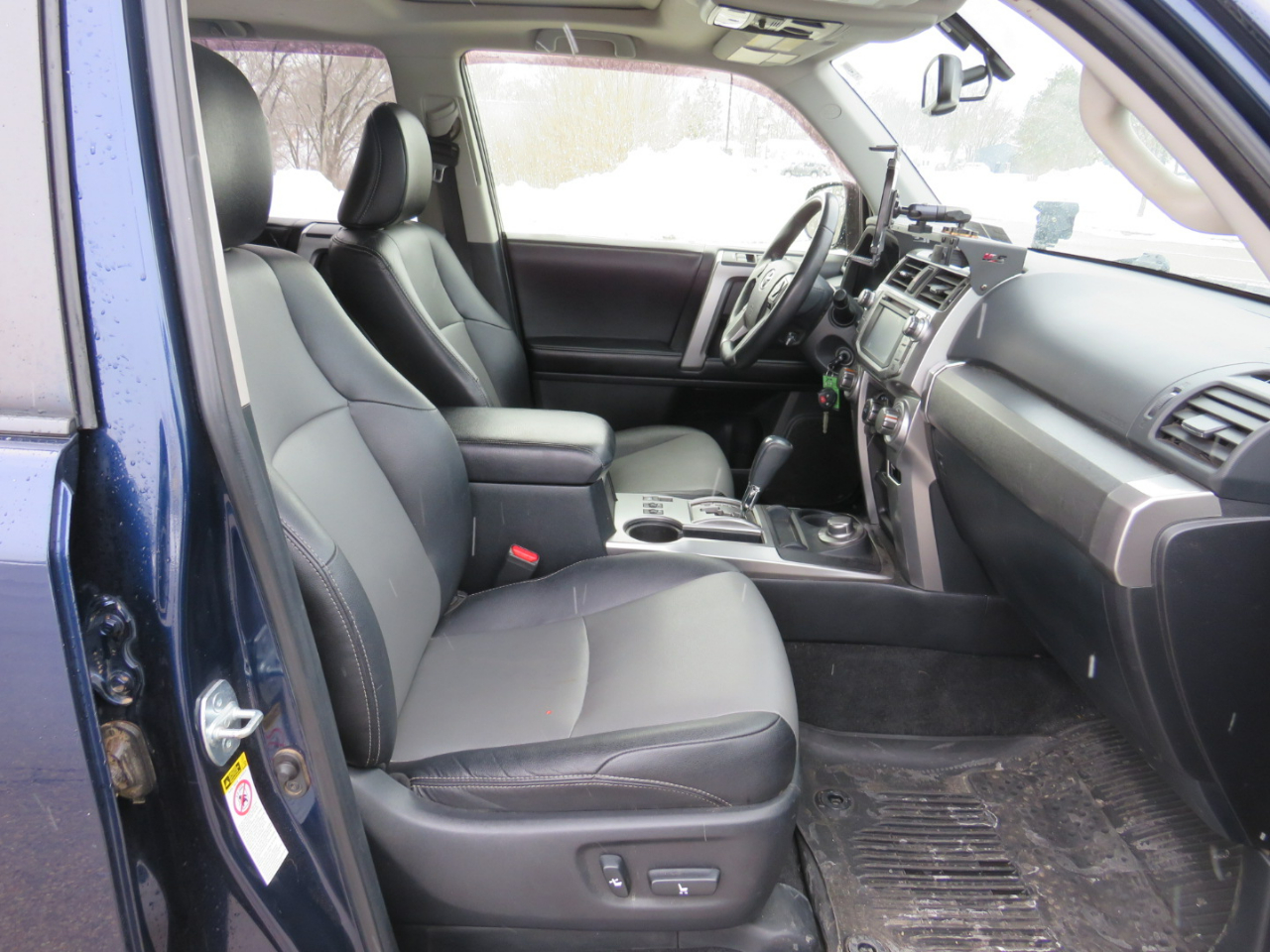 Toyota 4Runner SR5 4WD 2017