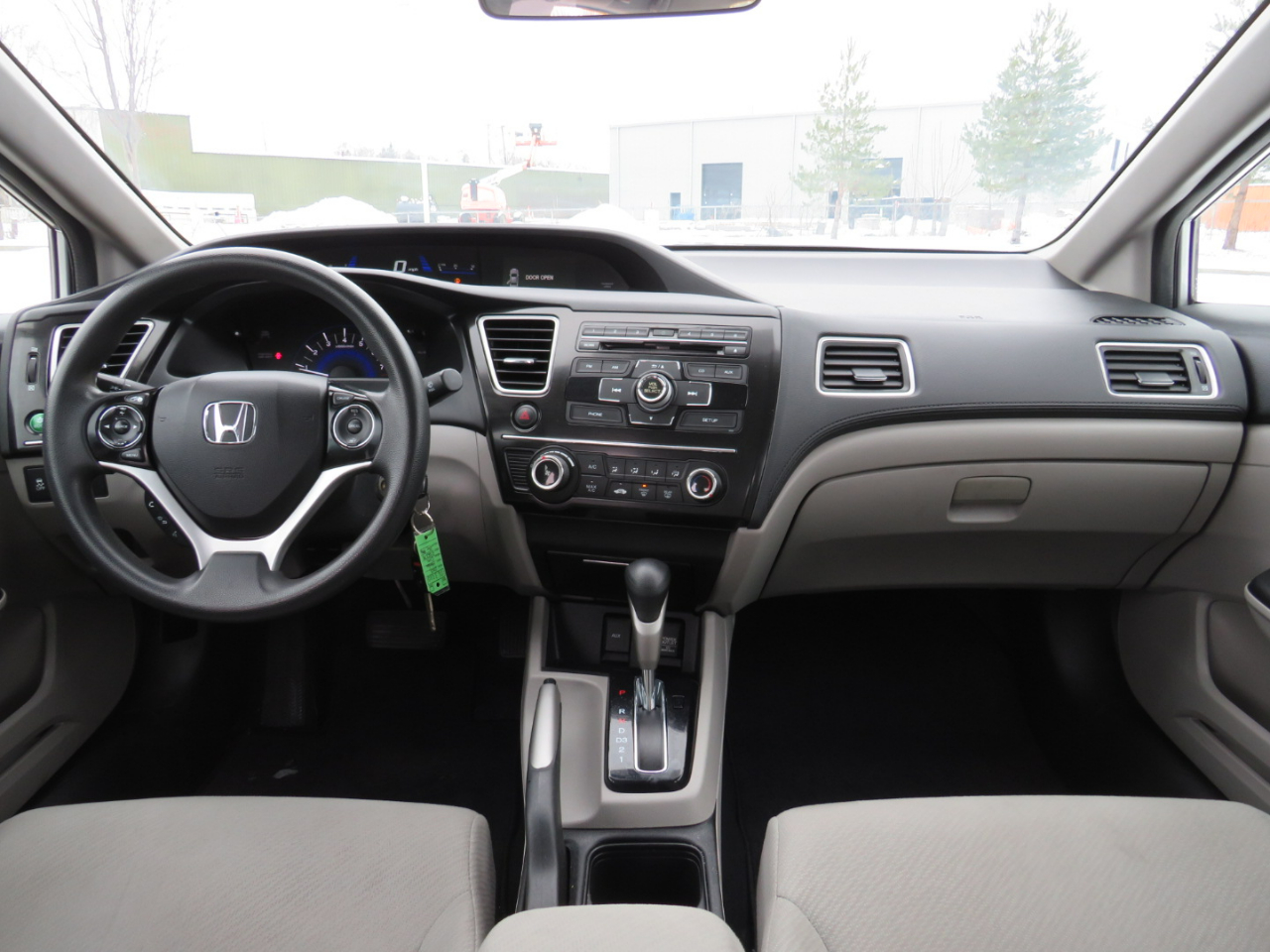 Honda Civic LX Sedan 5-Speed AT 2013