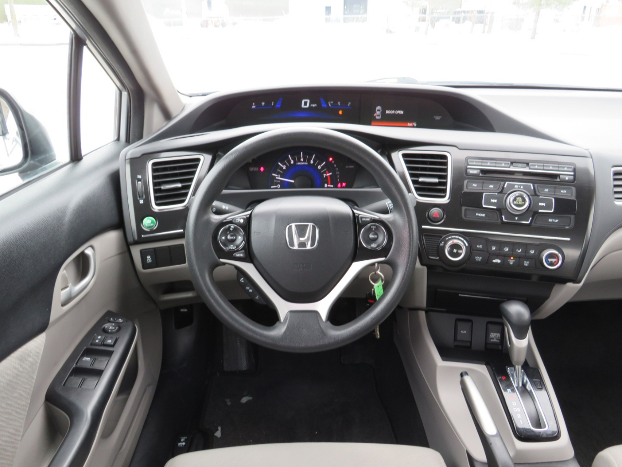 Honda Civic LX Sedan 5-Speed AT 2013