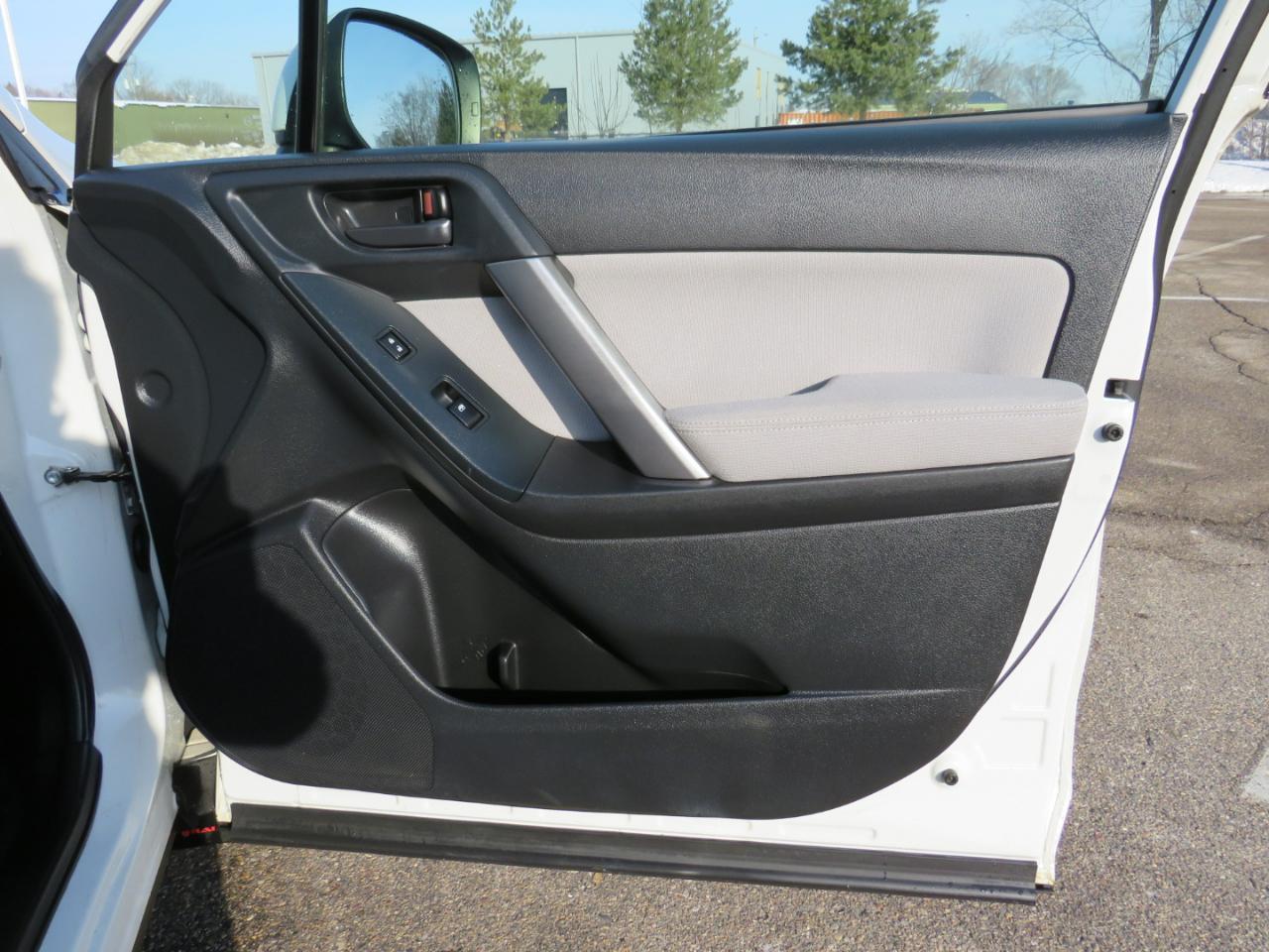 Subaru Forester 2.5i Premium 2015