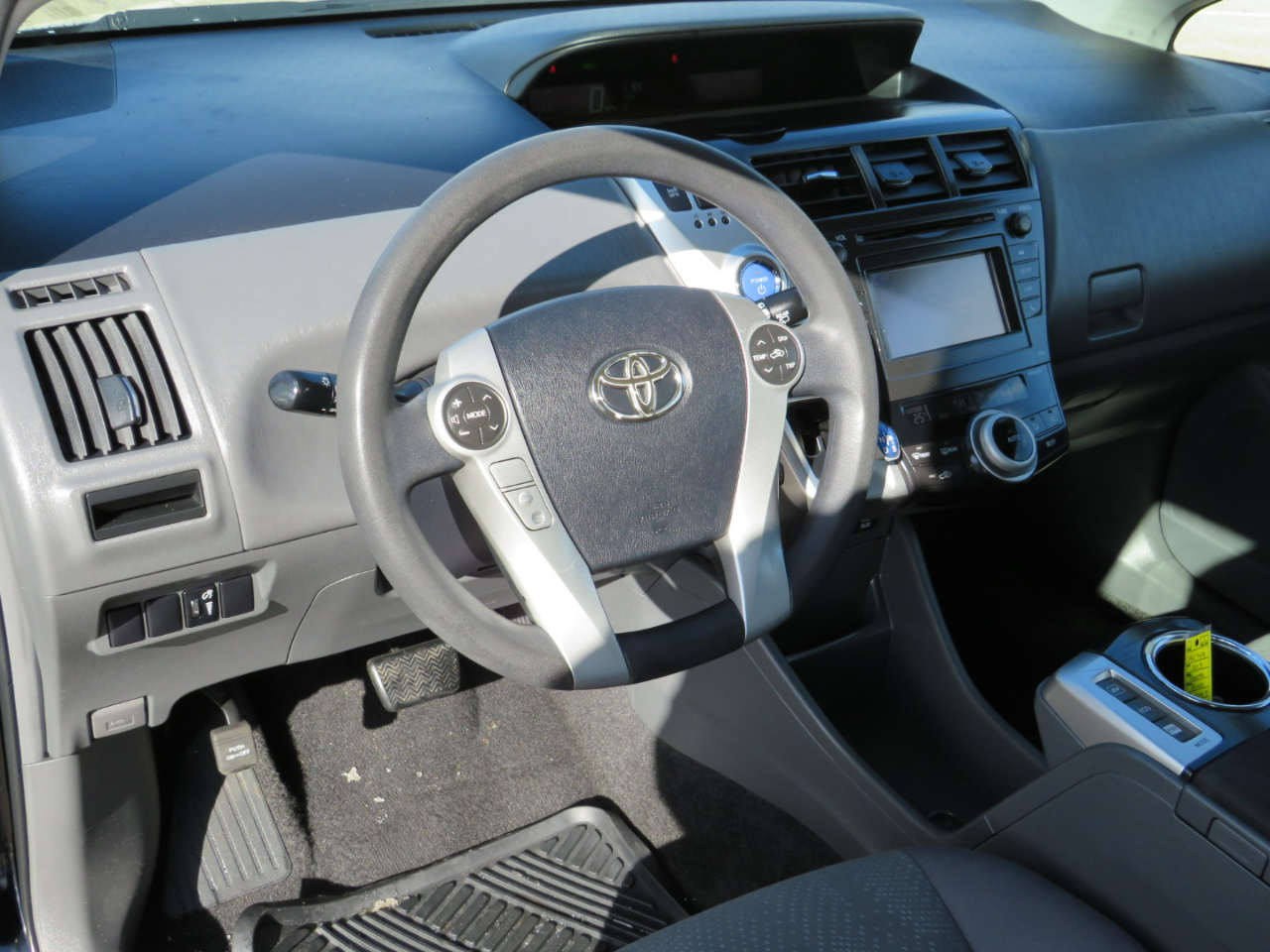 Toyota Prius V Two 2013