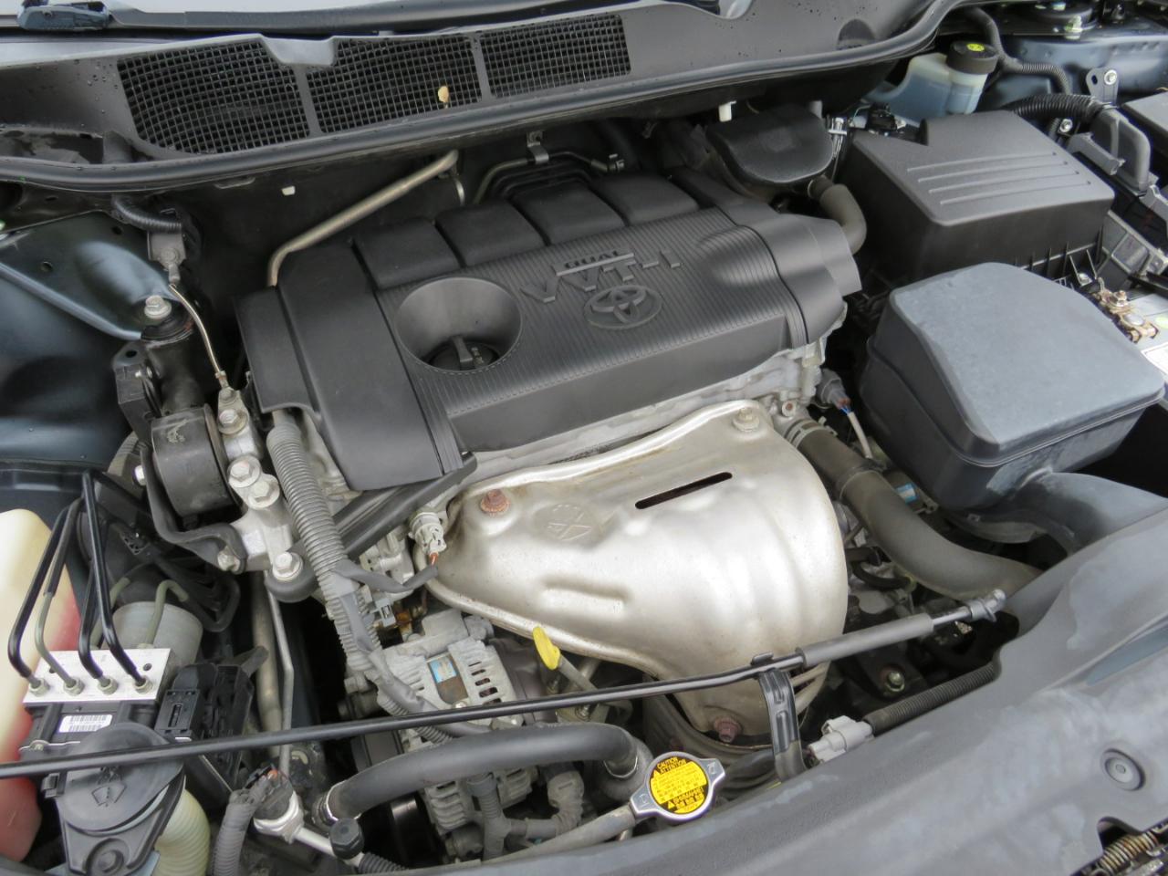 Toyota Venza LE I4 FWD 2015