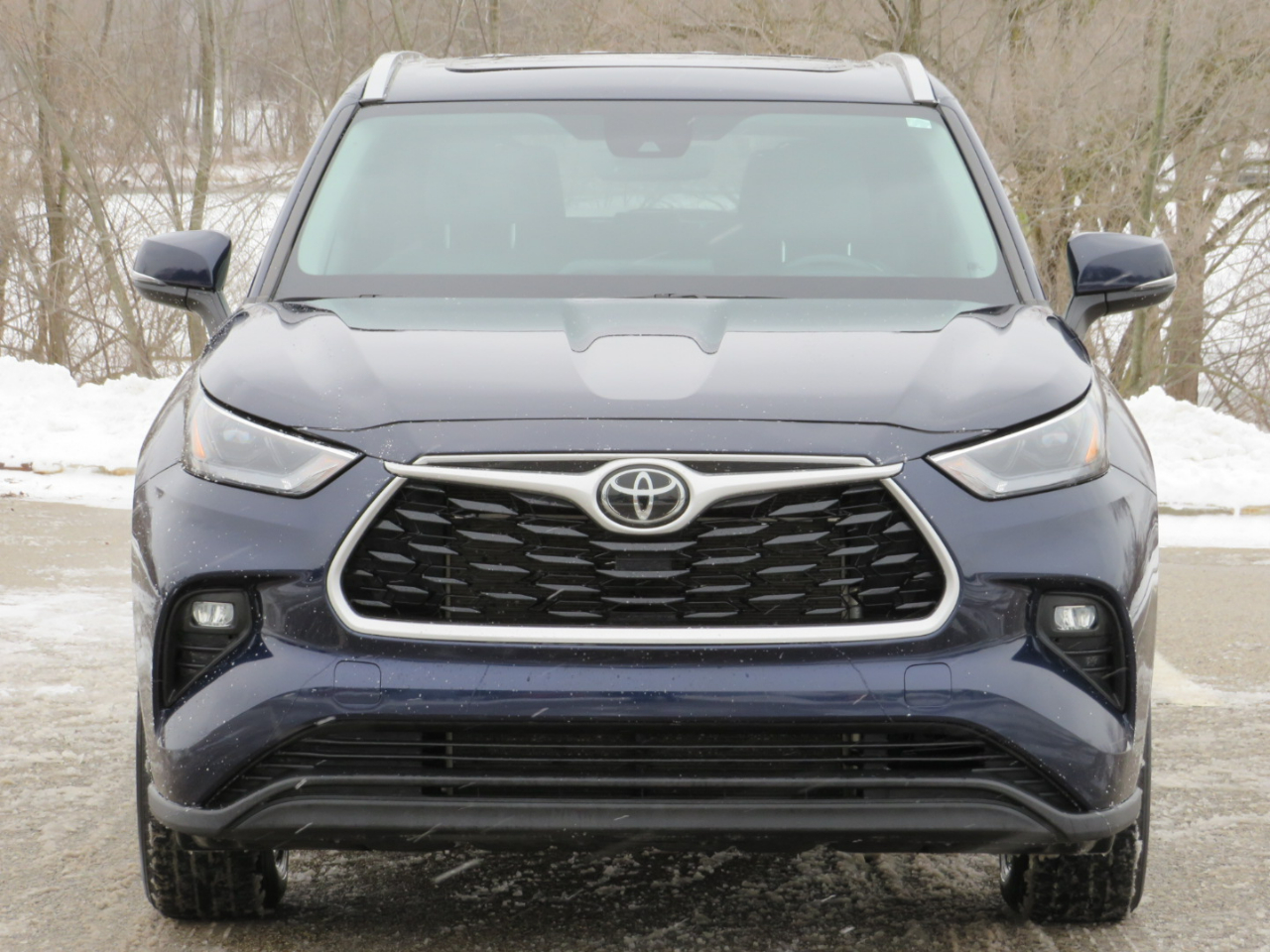 Toyota Highlander XLE AWD V6 2022