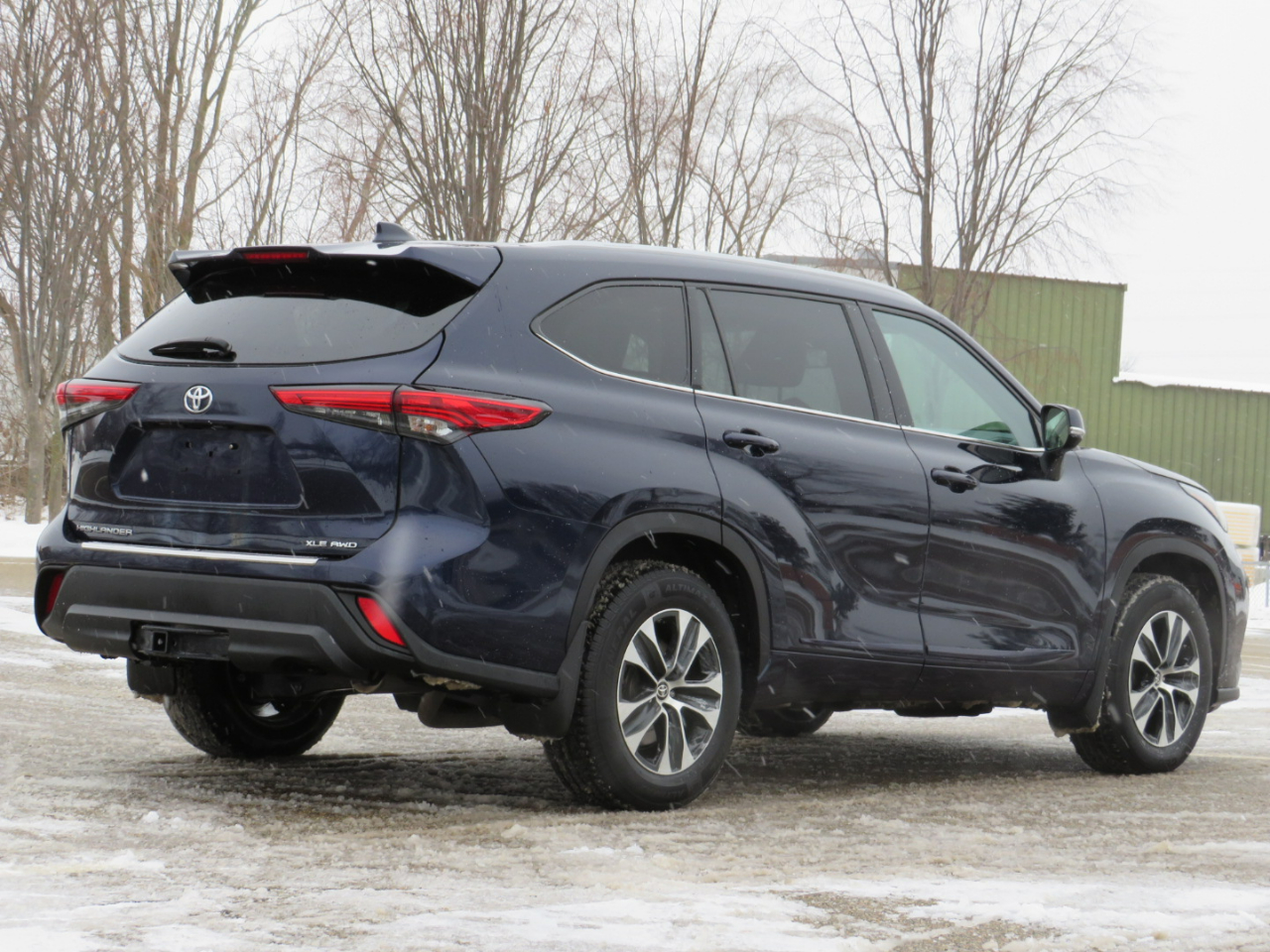 Toyota Highlander XLE AWD V6 2022