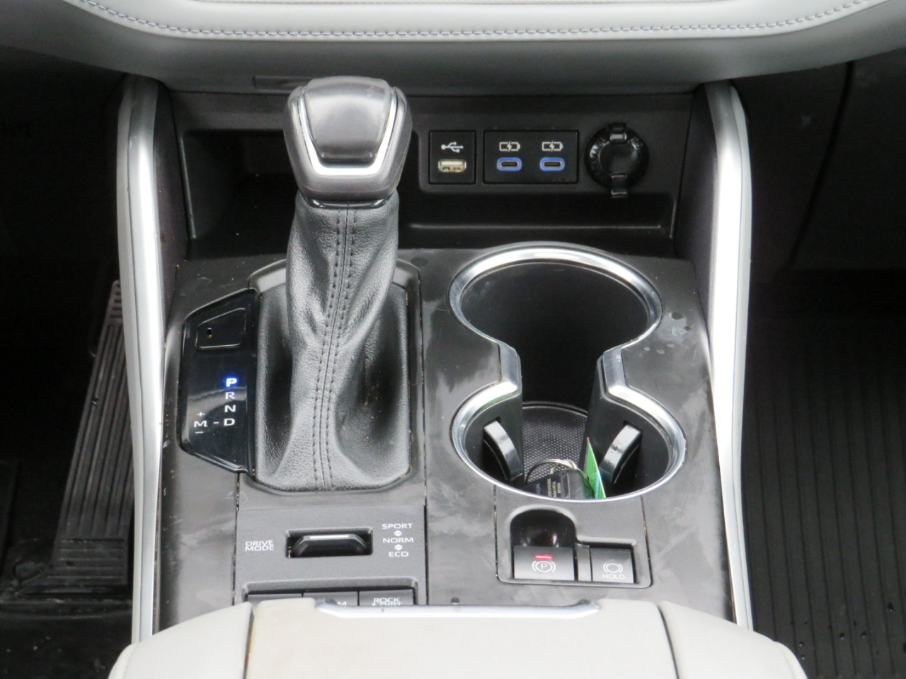 Toyota Highlander XLE AWD V6 2022