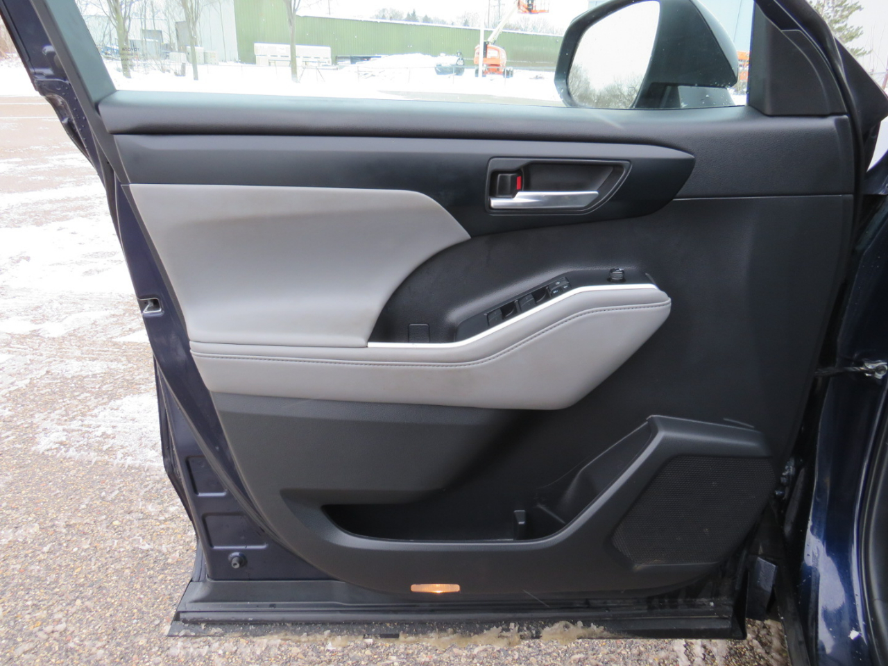 Toyota Highlander XLE AWD V6 2022