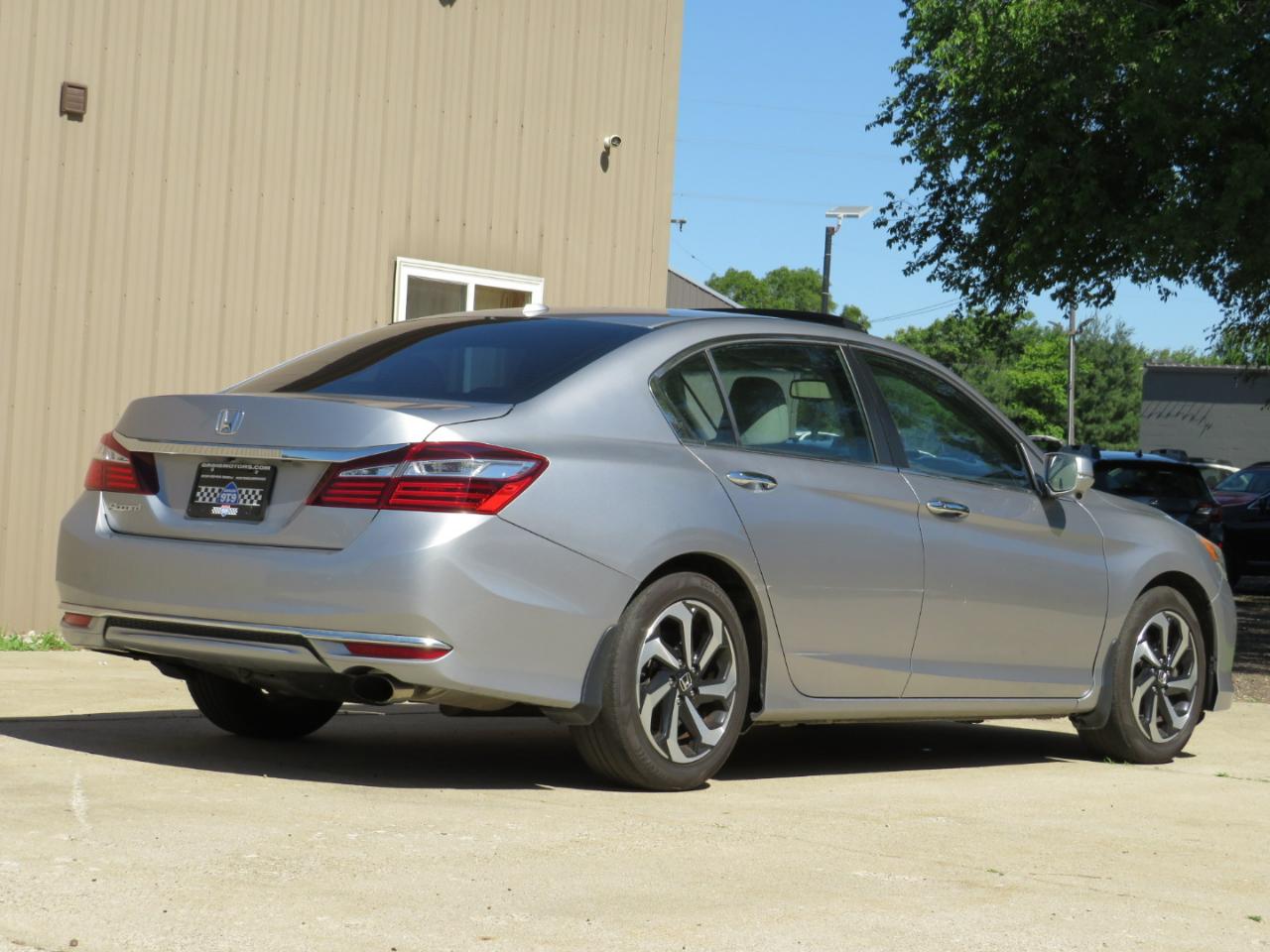 Honda Accord EX-L Sedan CVT 2017