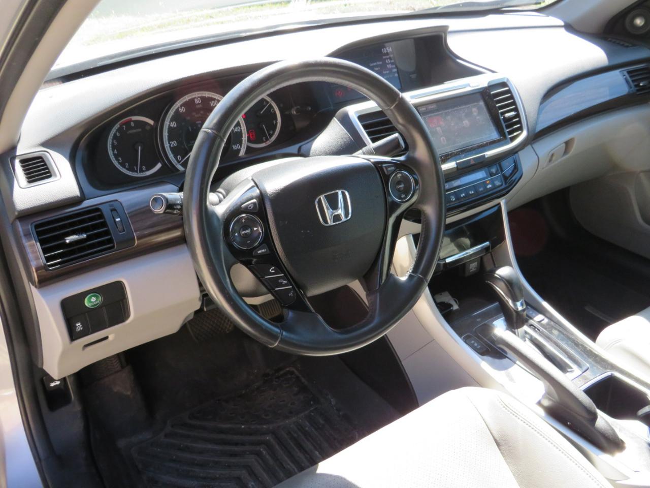 Honda Accord EX-L Sedan CVT 2017