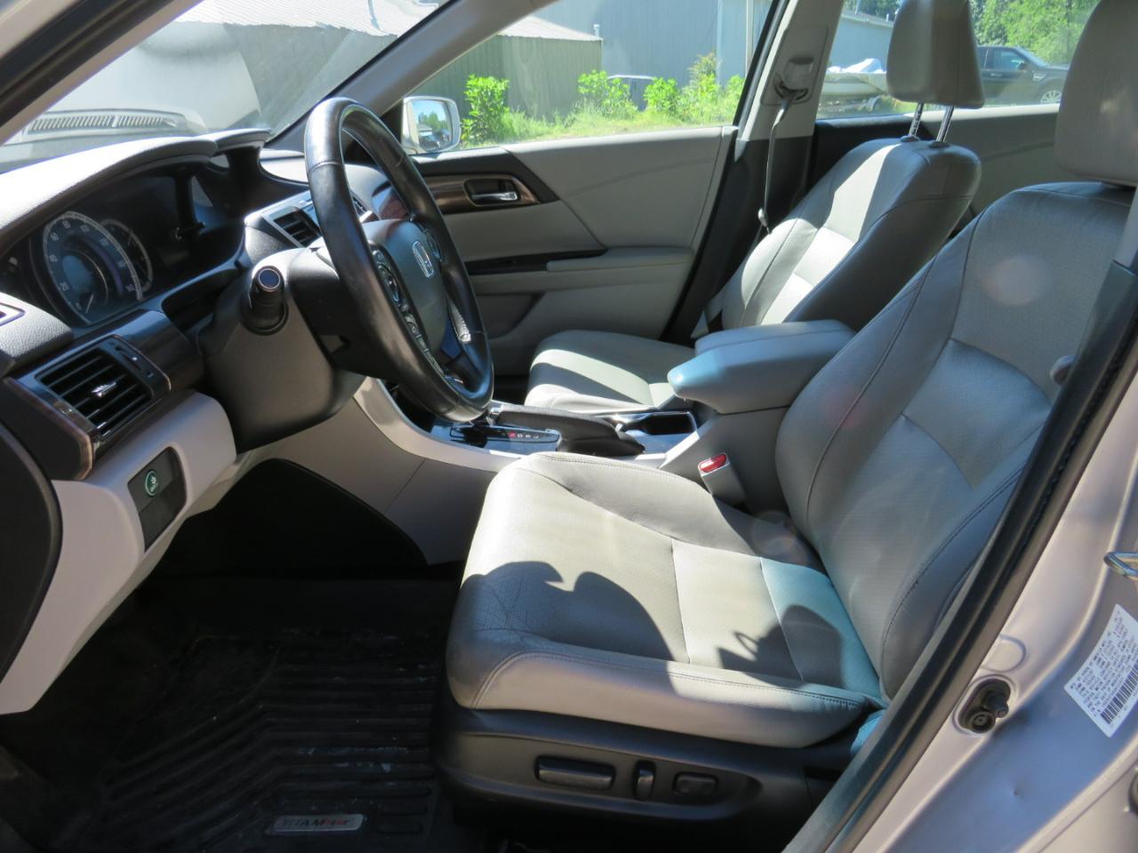 Honda Accord EX-L Sedan CVT 2017