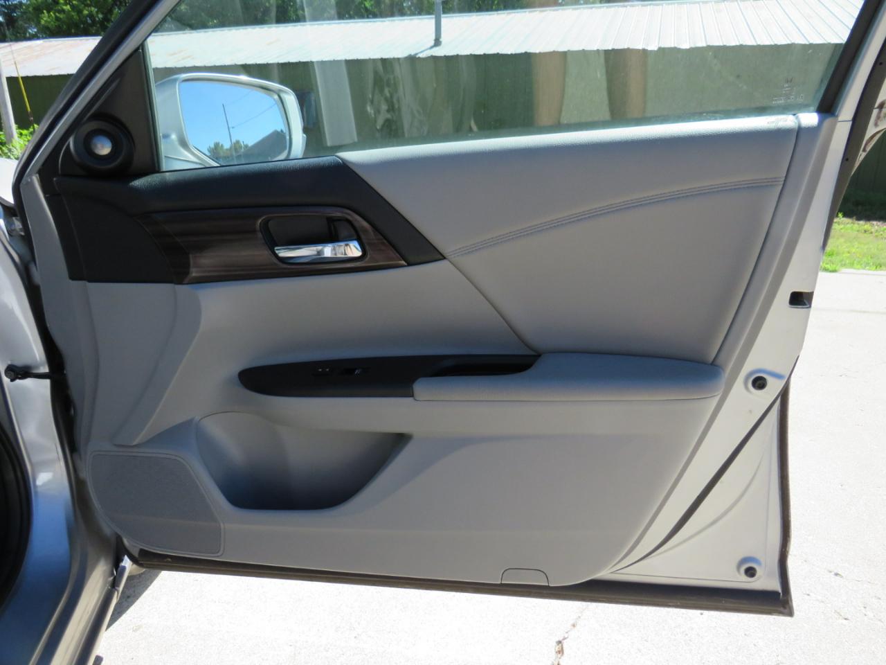 Honda Accord EX-L Sedan CVT 2017