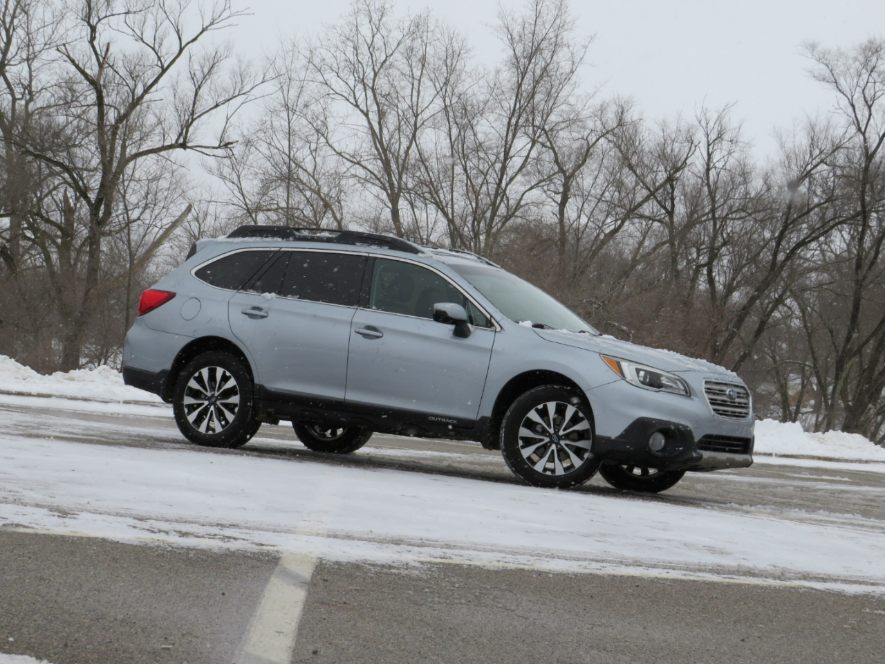 Subaru Outback 2.5i Limited 2015