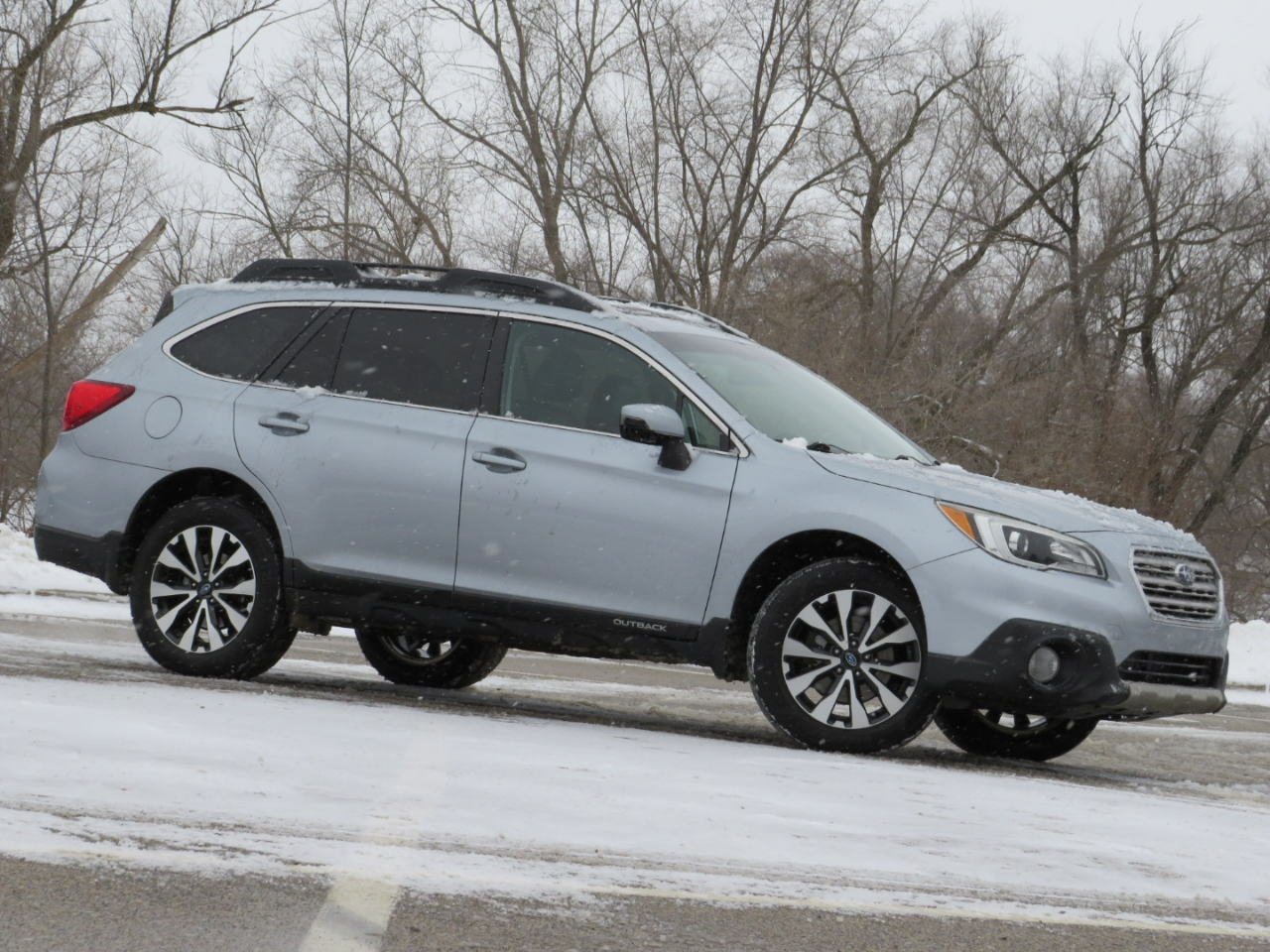 Subaru Outback 2.5i Limited 2015