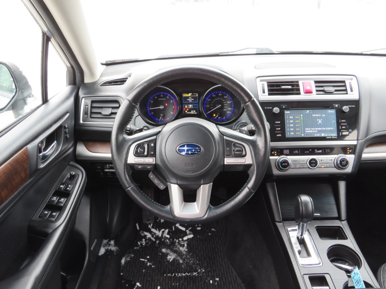 Subaru Outback 2.5i Limited 2015