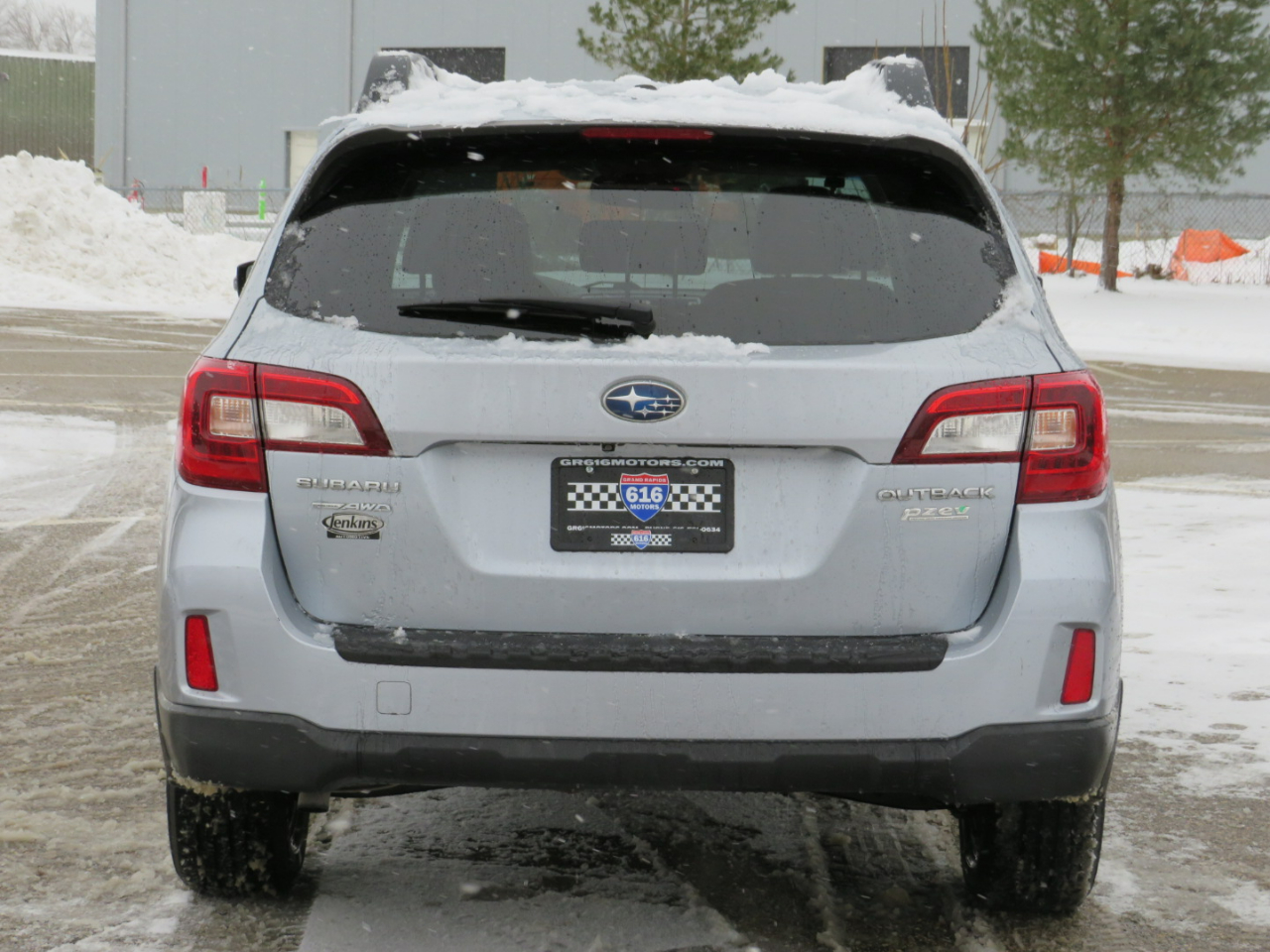 Subaru Outback 2.5i Limited 2015