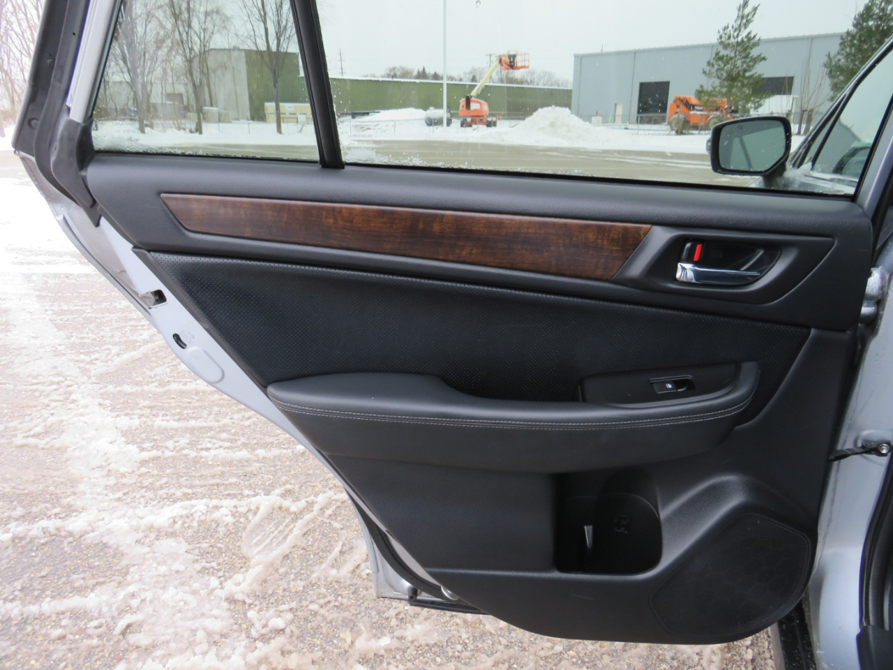 Subaru Outback 2.5i Limited 2015