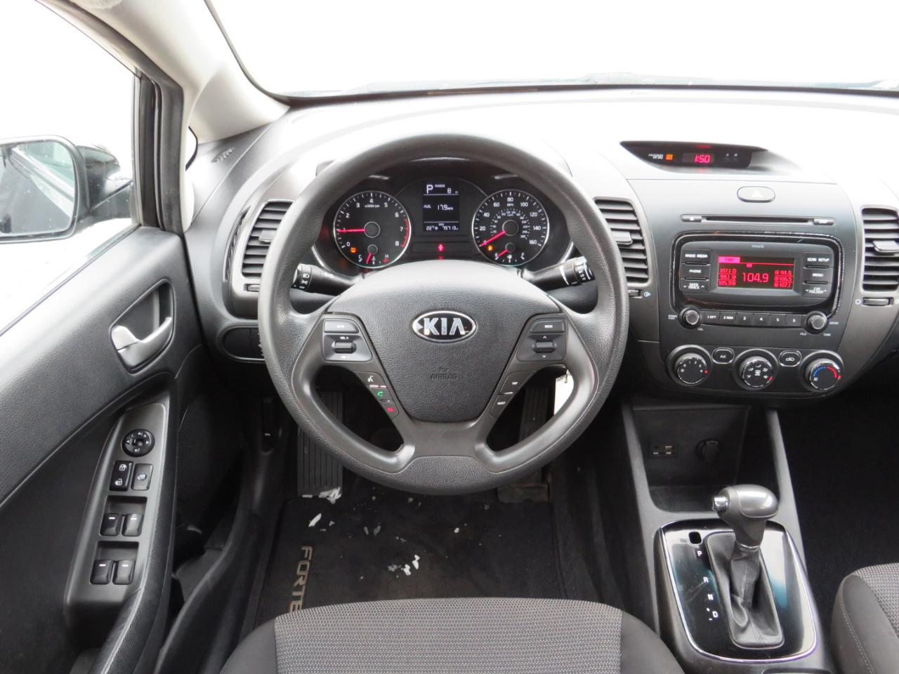 Kia Forte LX 6A 2017