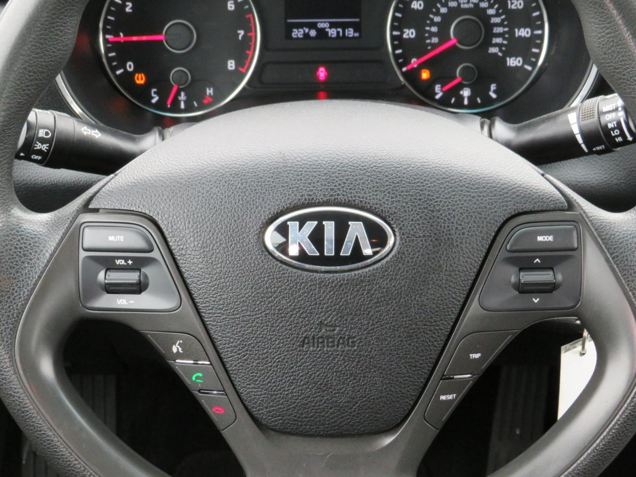 Kia Forte LX 6A 2017