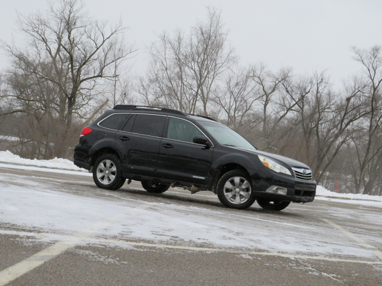 Subaru Outback 3.6R Premium 2011